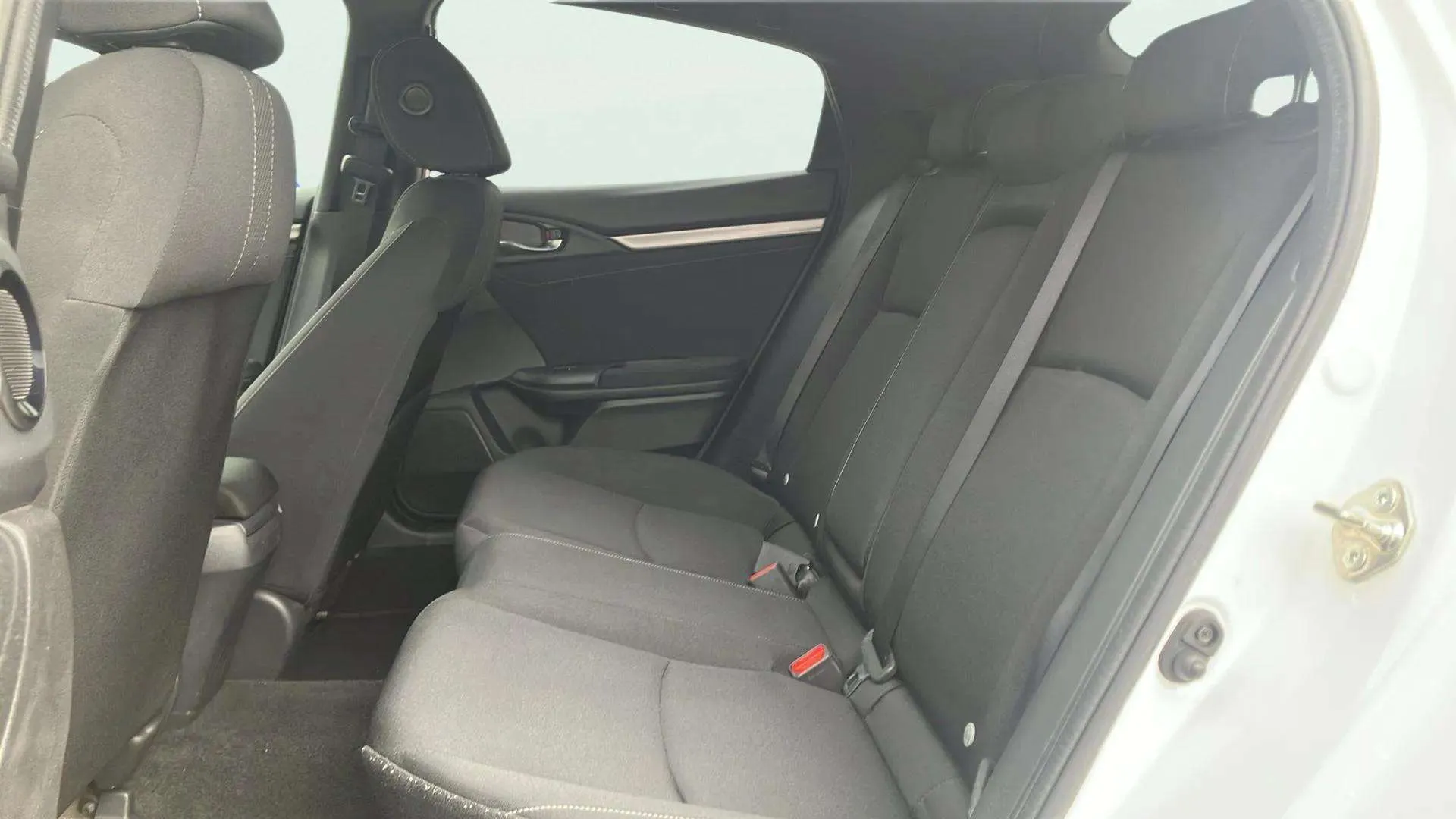 Honda Civic 1.0 I-VTEC Turbo Elegance NAV - foto 17
