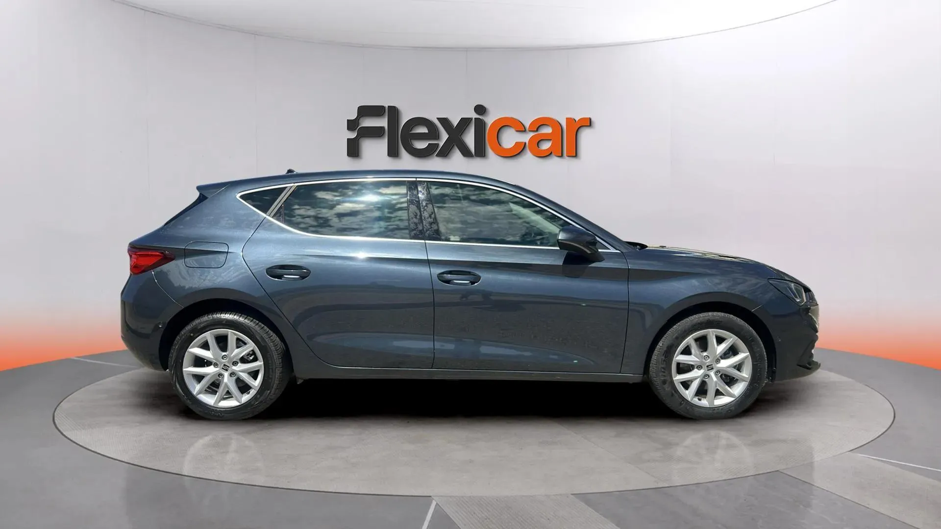 SEAT León 2.0 TDI Style XL - foto 2