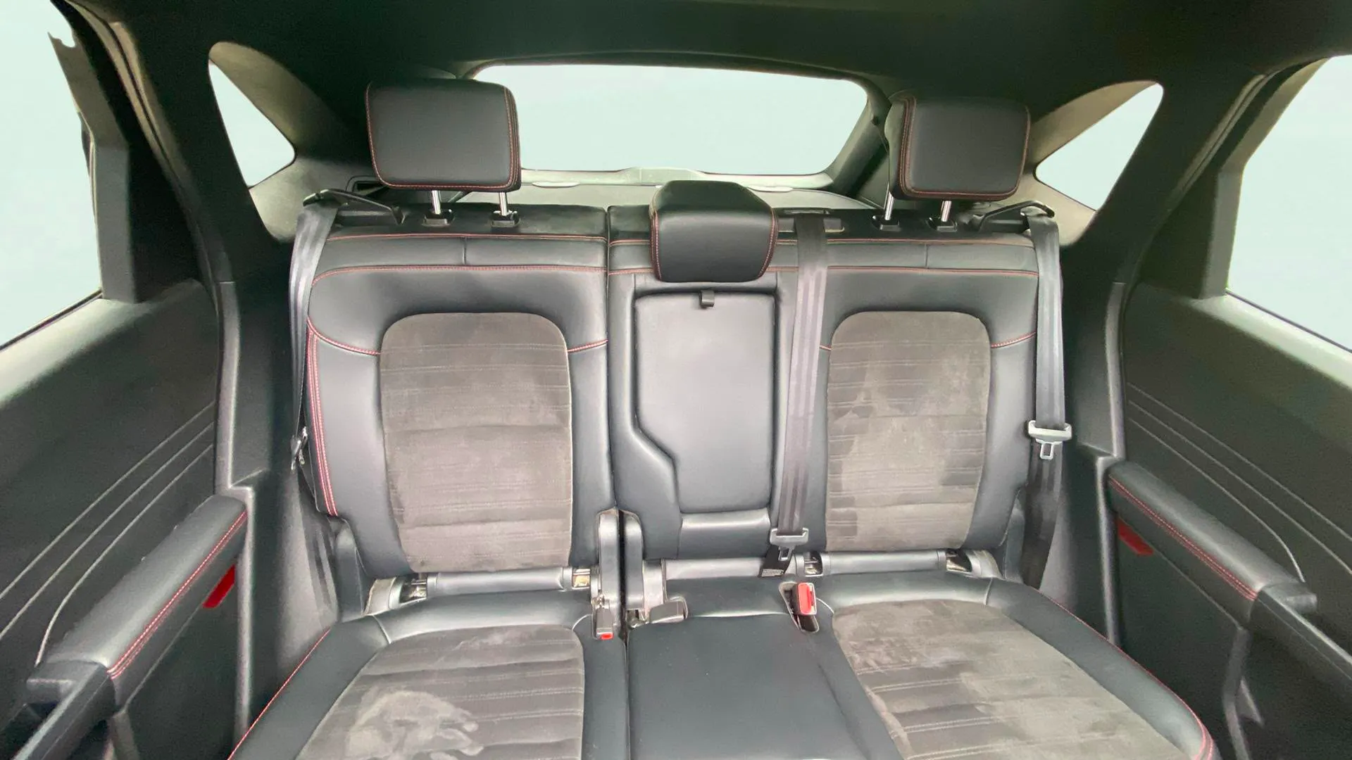 Ford Kuga ST-Line 2.5 Duratec Fhev - foto 13
