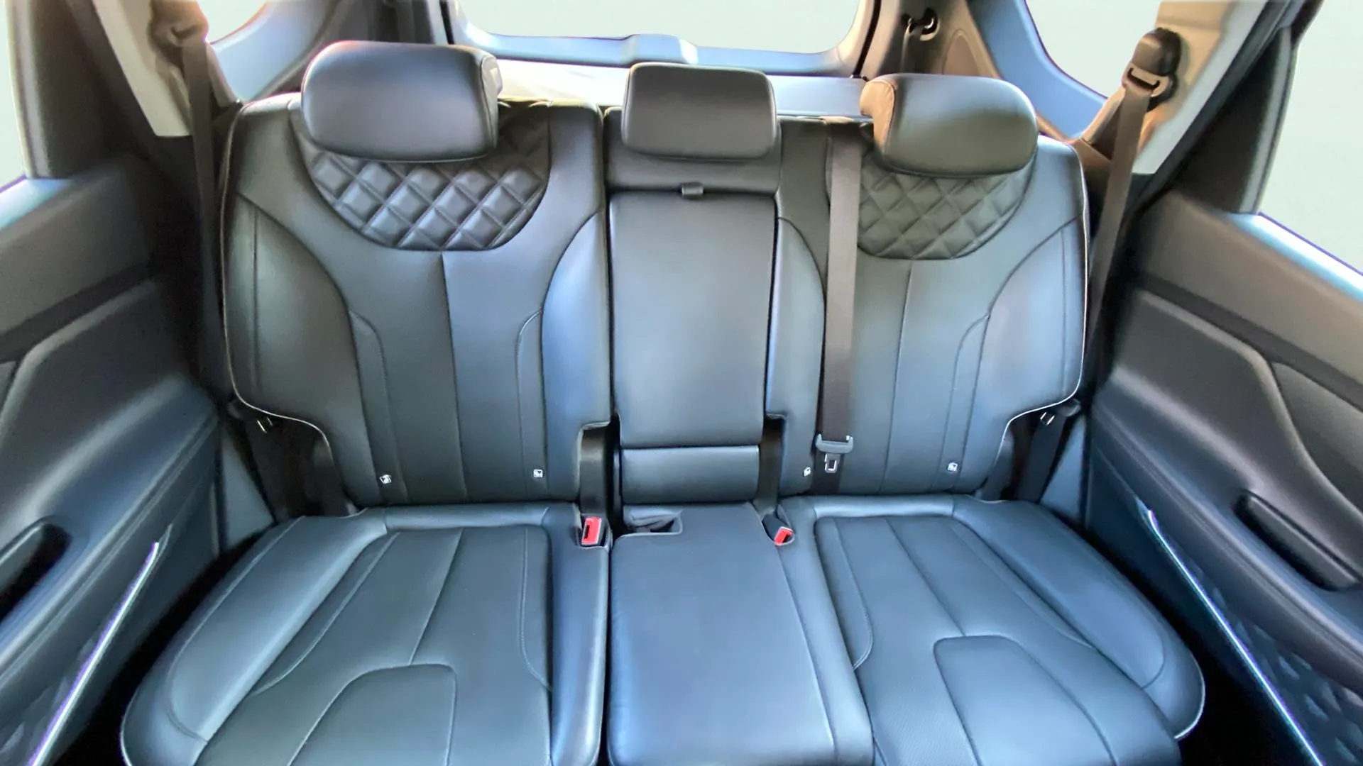 Hyundai Santa Fe 1.6 T-GDi PHEV Style 4x4 - foto 15