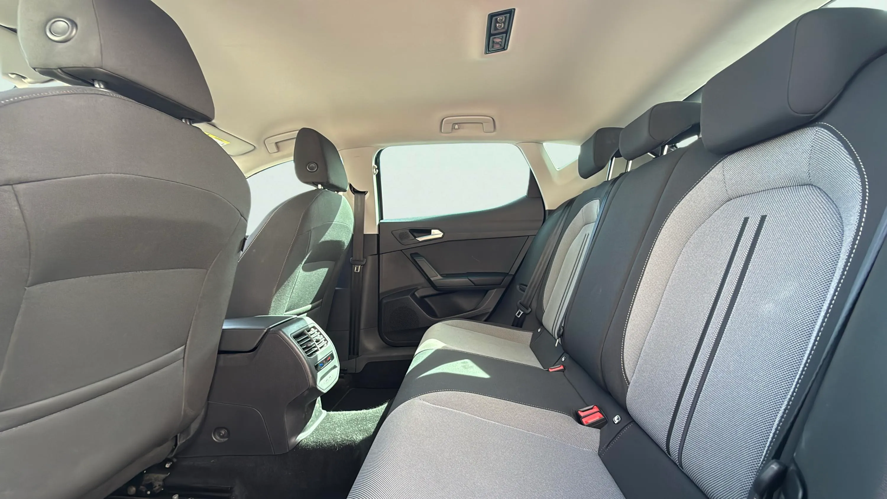 SEAT León 2.0 TDI Style XL - foto 16