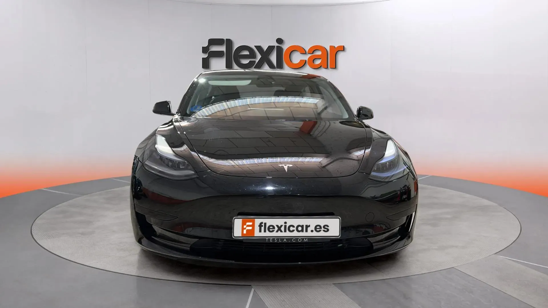 Tesla Model 3 RWD - foto 2