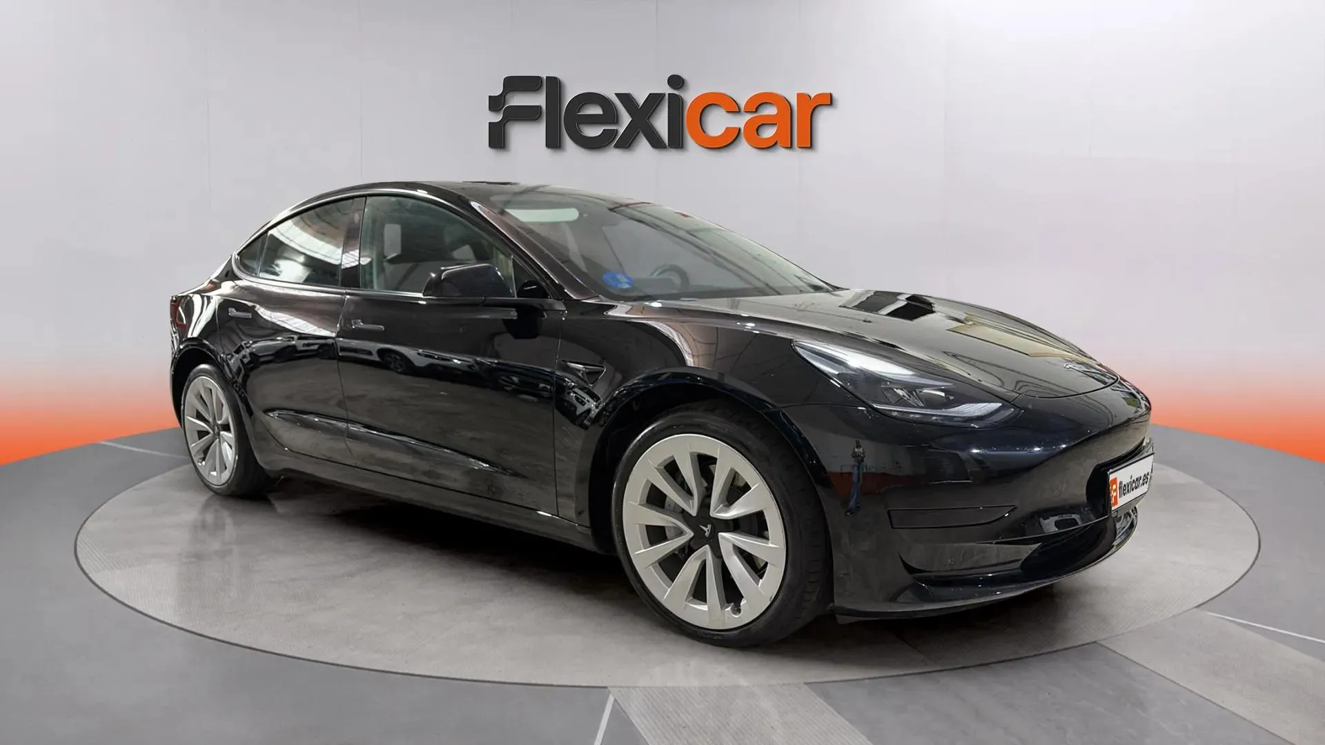 Tesla Model 3 RWD