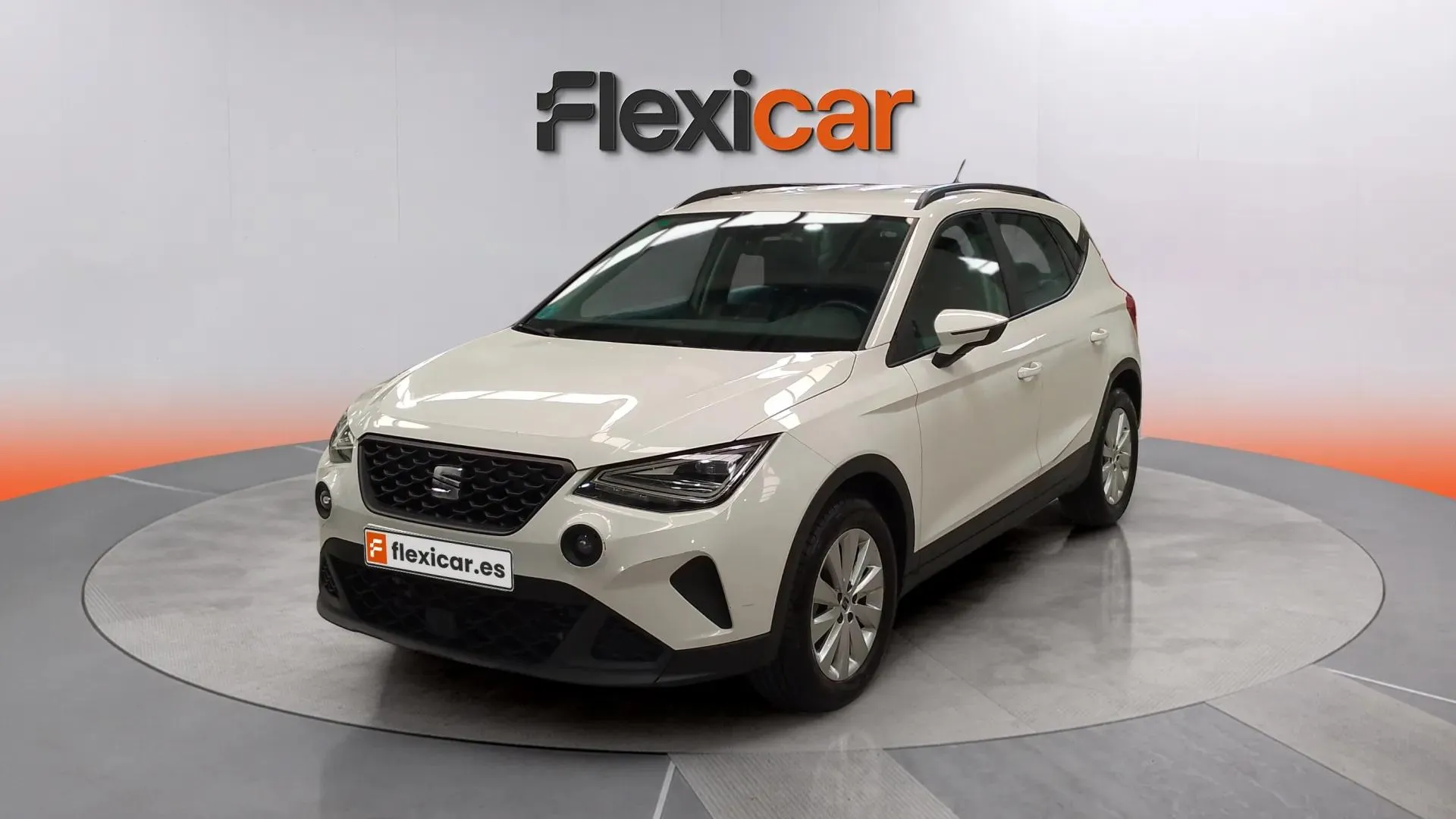 SEAT Arona 1.0 TSI Reference - foto 11