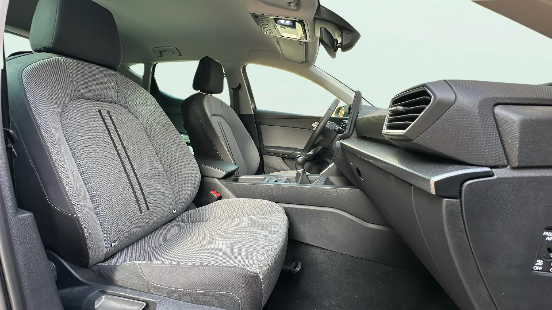 SEAT León 2.0 TDI Style XL - foto 16