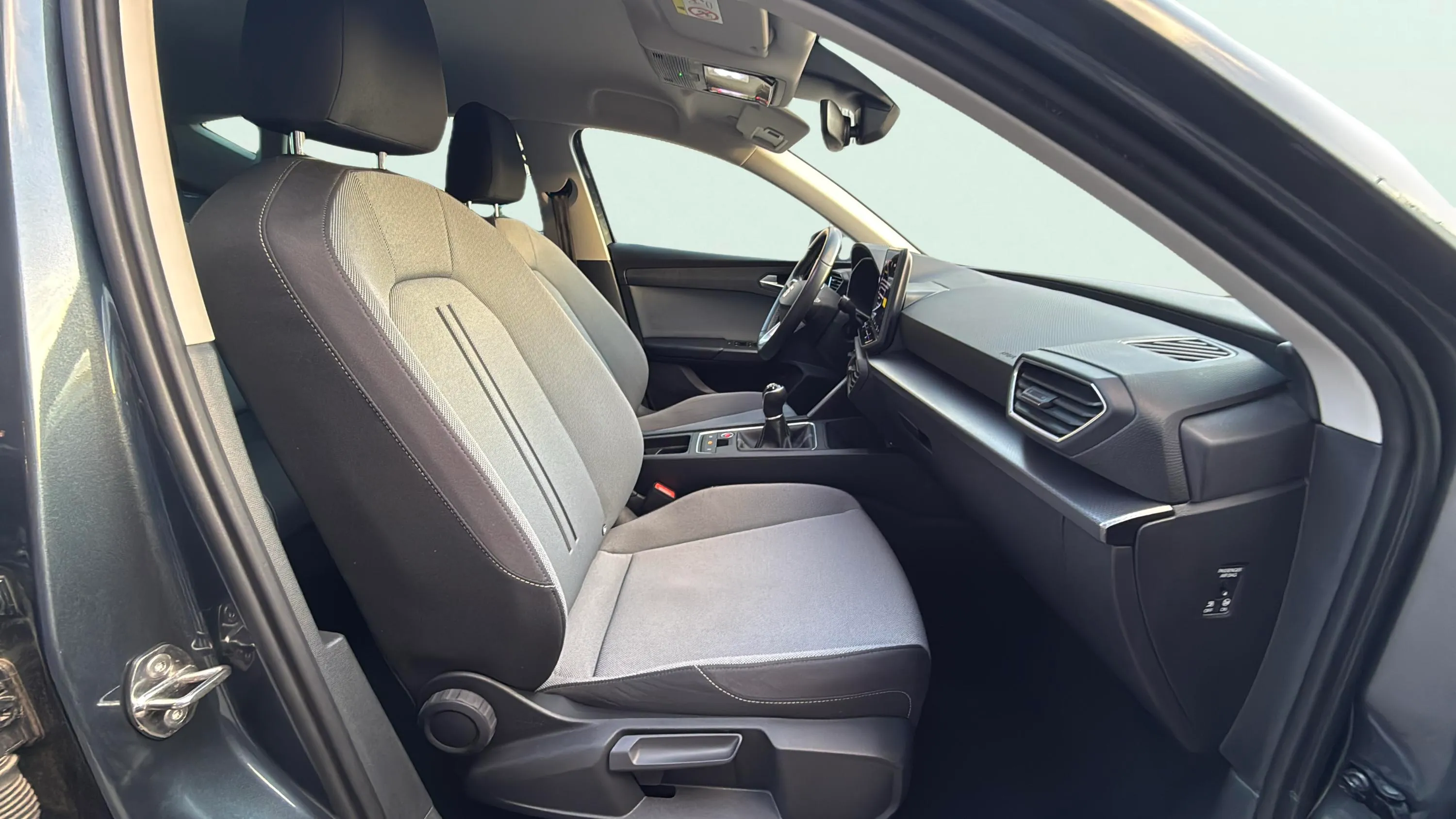 SEAT León SP 2.0 TDI Style XL - foto 18