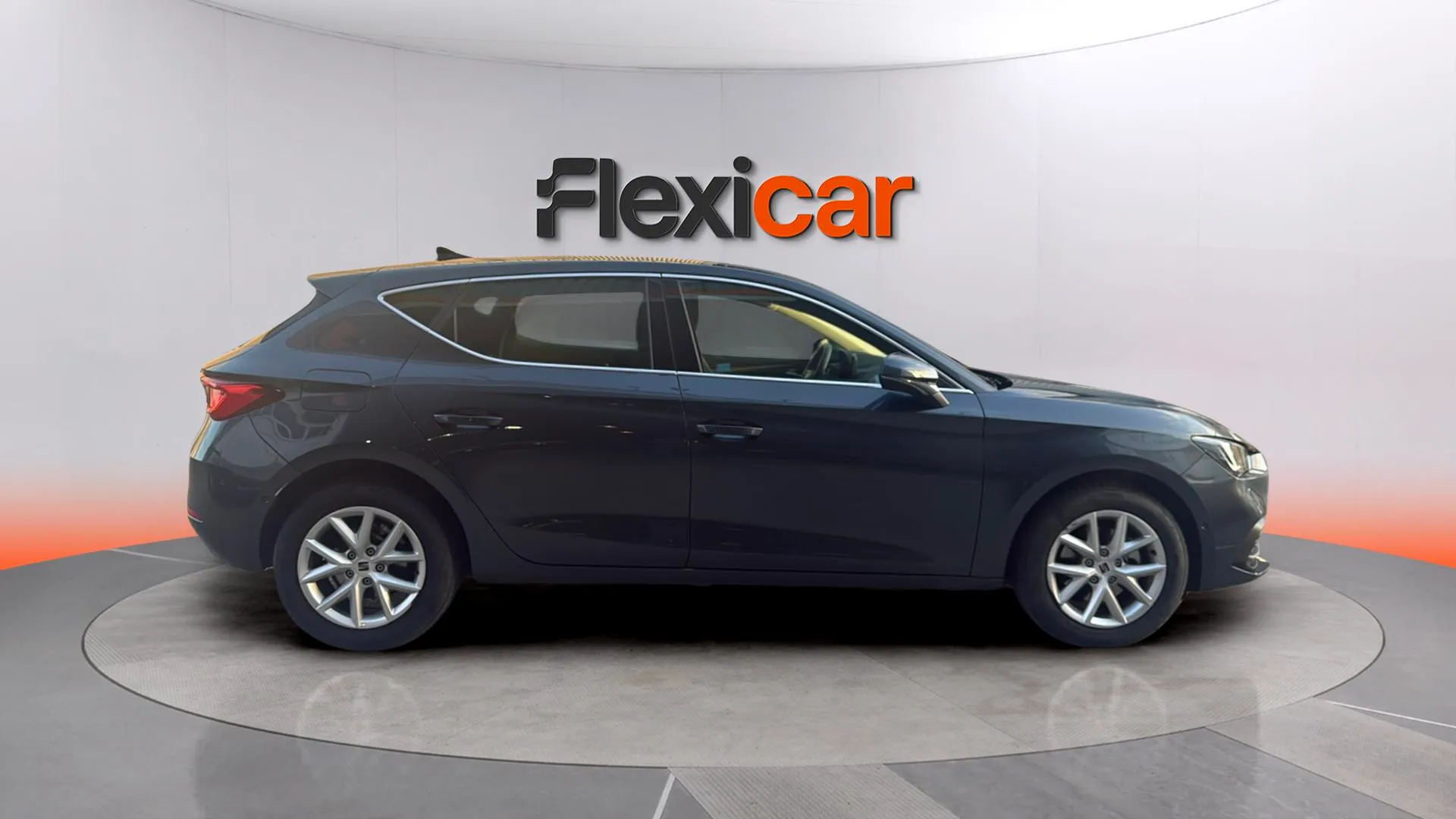 SEAT León SP 2.0 TDI Style XL - foto 2