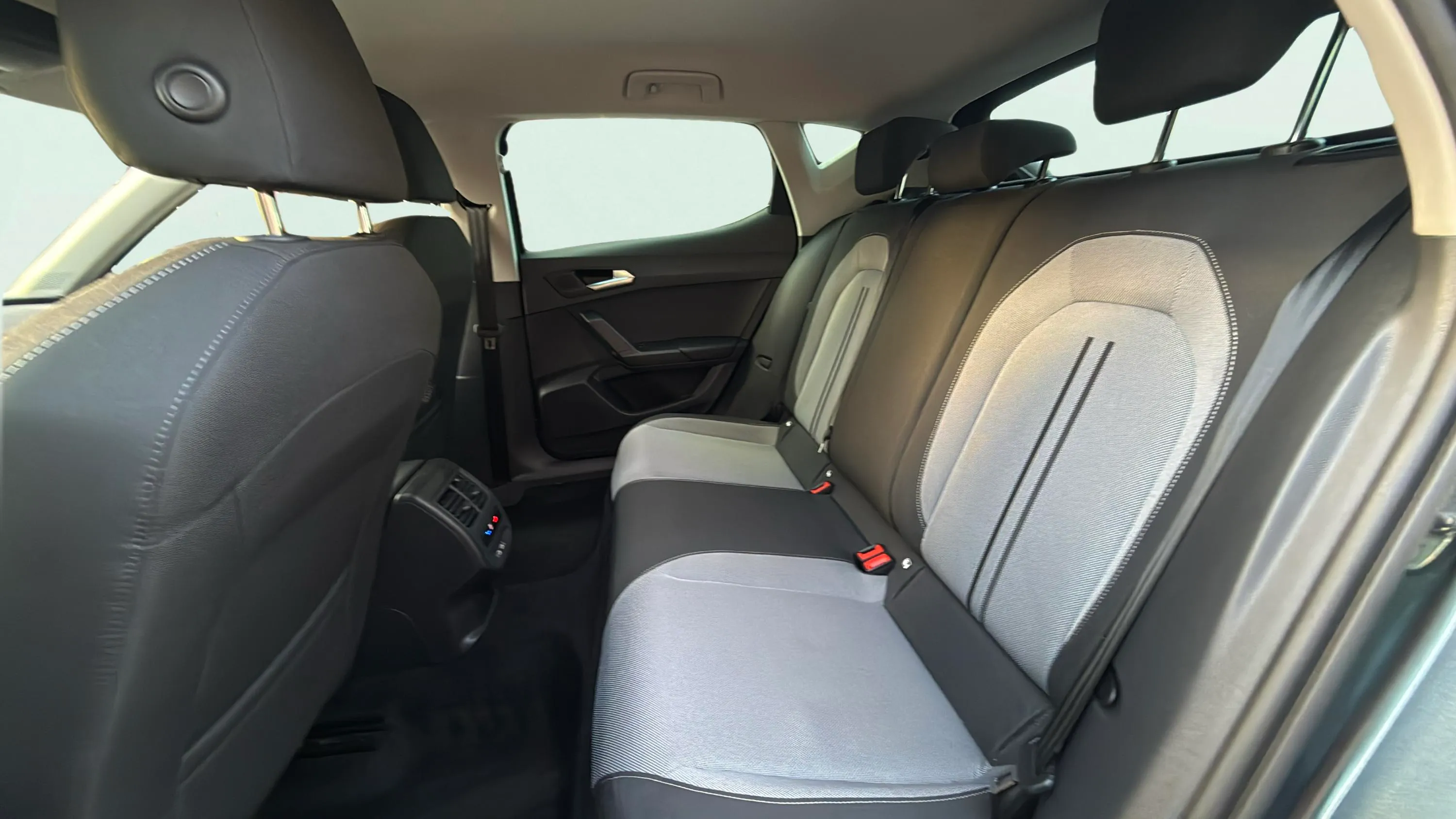 SEAT León SP 2.0 TDI Style XL - foto 19