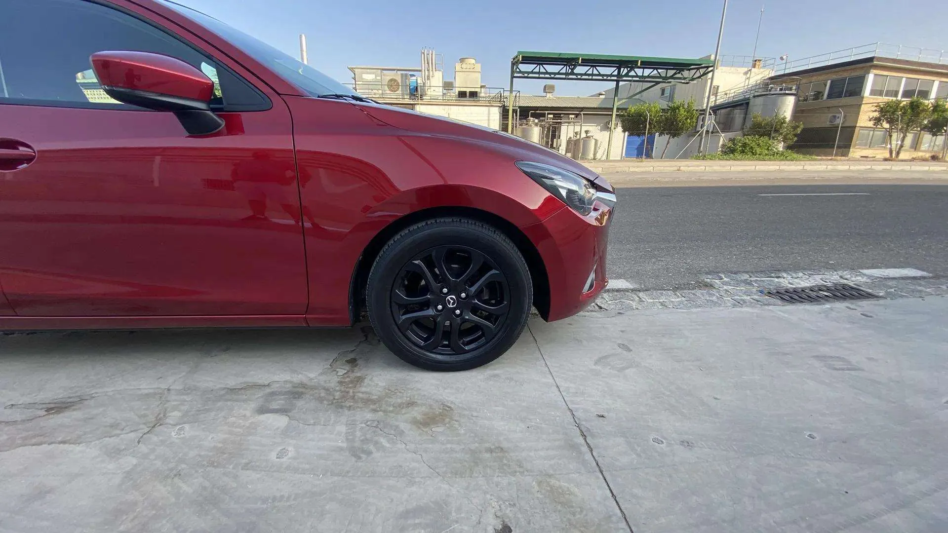 Mazda Mazda2 1.5 GE Black Tech Edition - foto 14