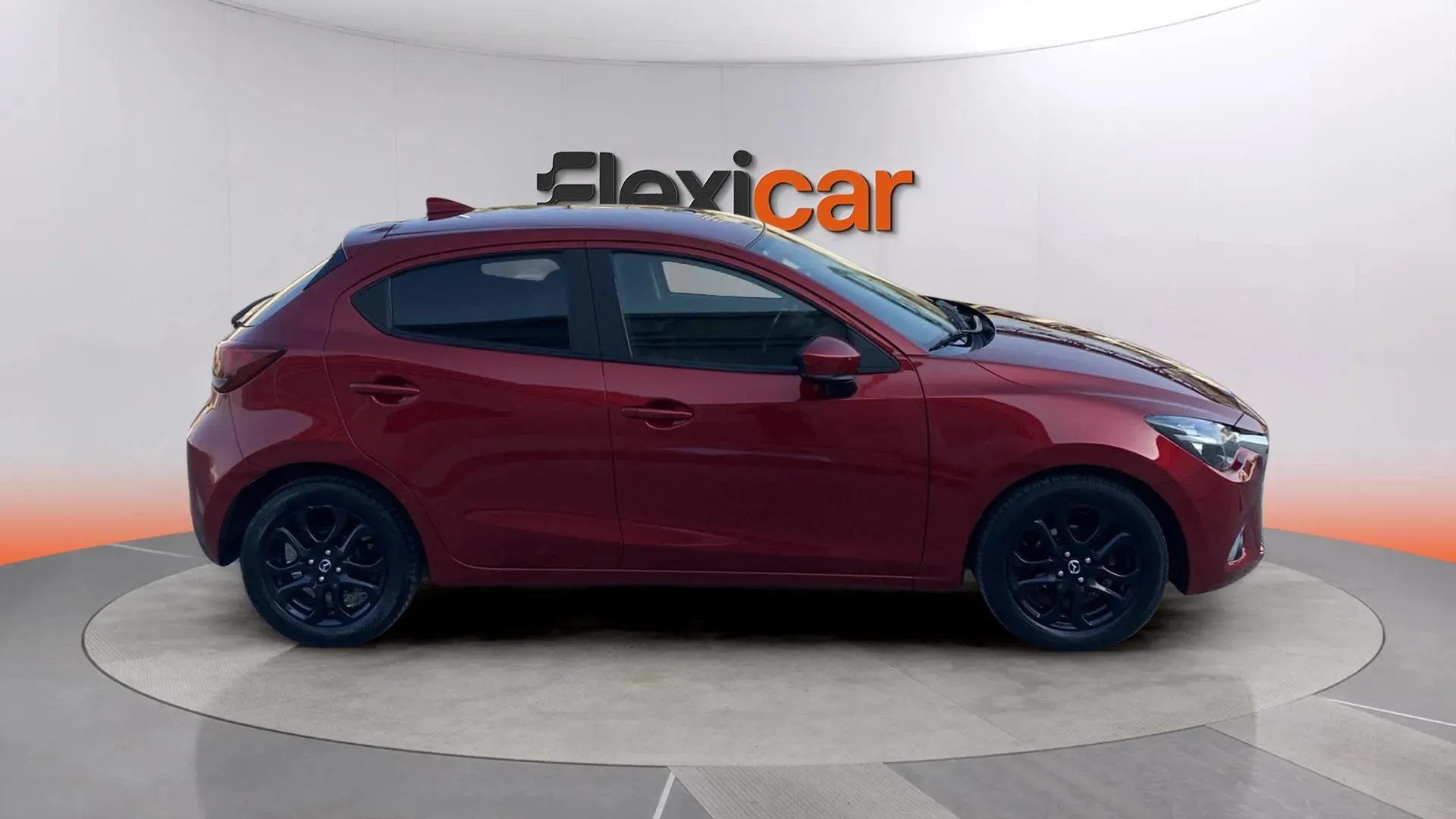 Mazda Mazda2 1.5 GE Black Tech Edition - foto 3