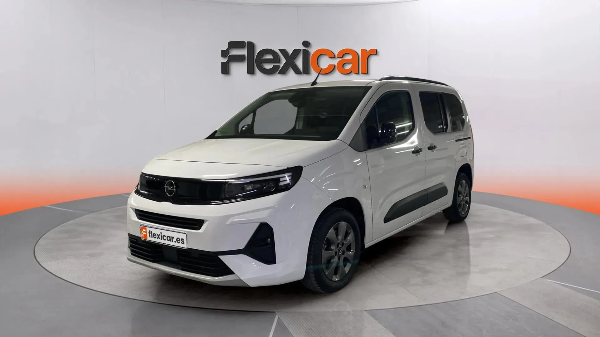 Opel Combo 1.5 Td MT6 €6.4 - foto 3
