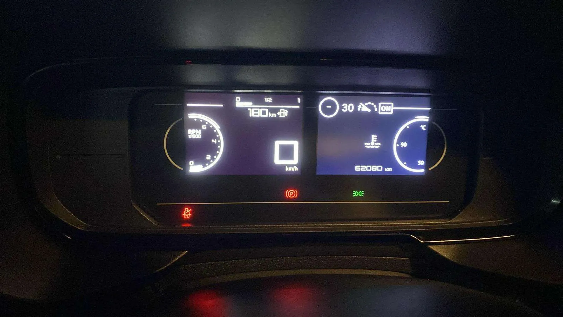 Opel Combo 1.5 Td MT6 €6.4 - foto 13