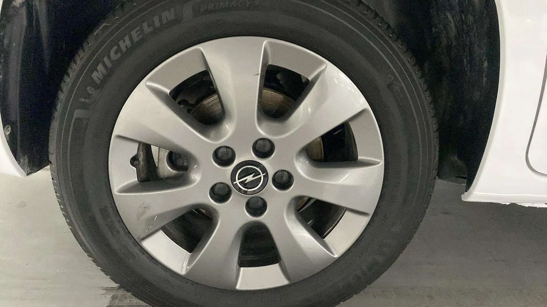Opel Combo 1.5 Td MT6 €6.4 - foto 28