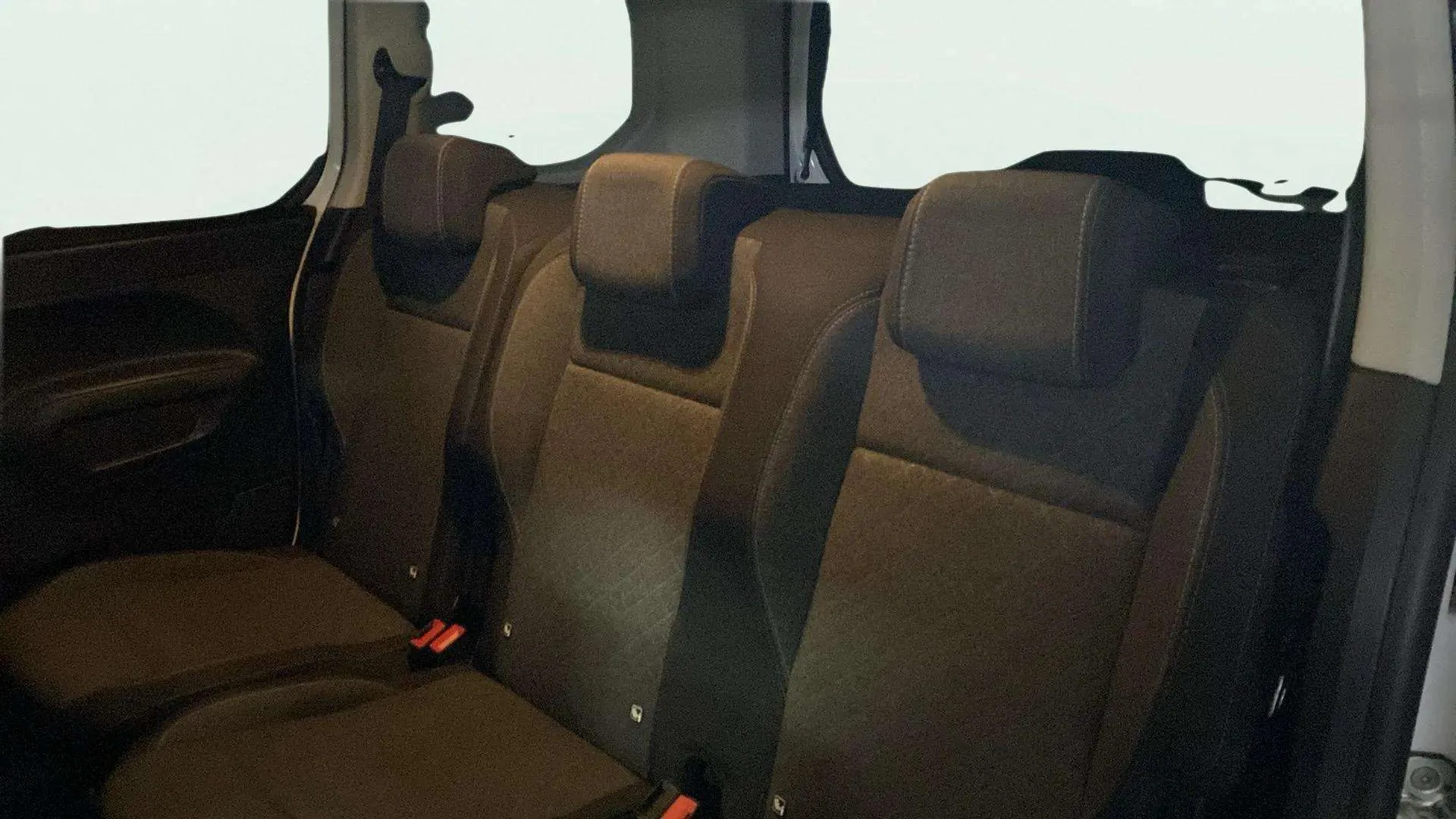 Opel Combo 1.5 Td MT6 €6.4 - foto 23