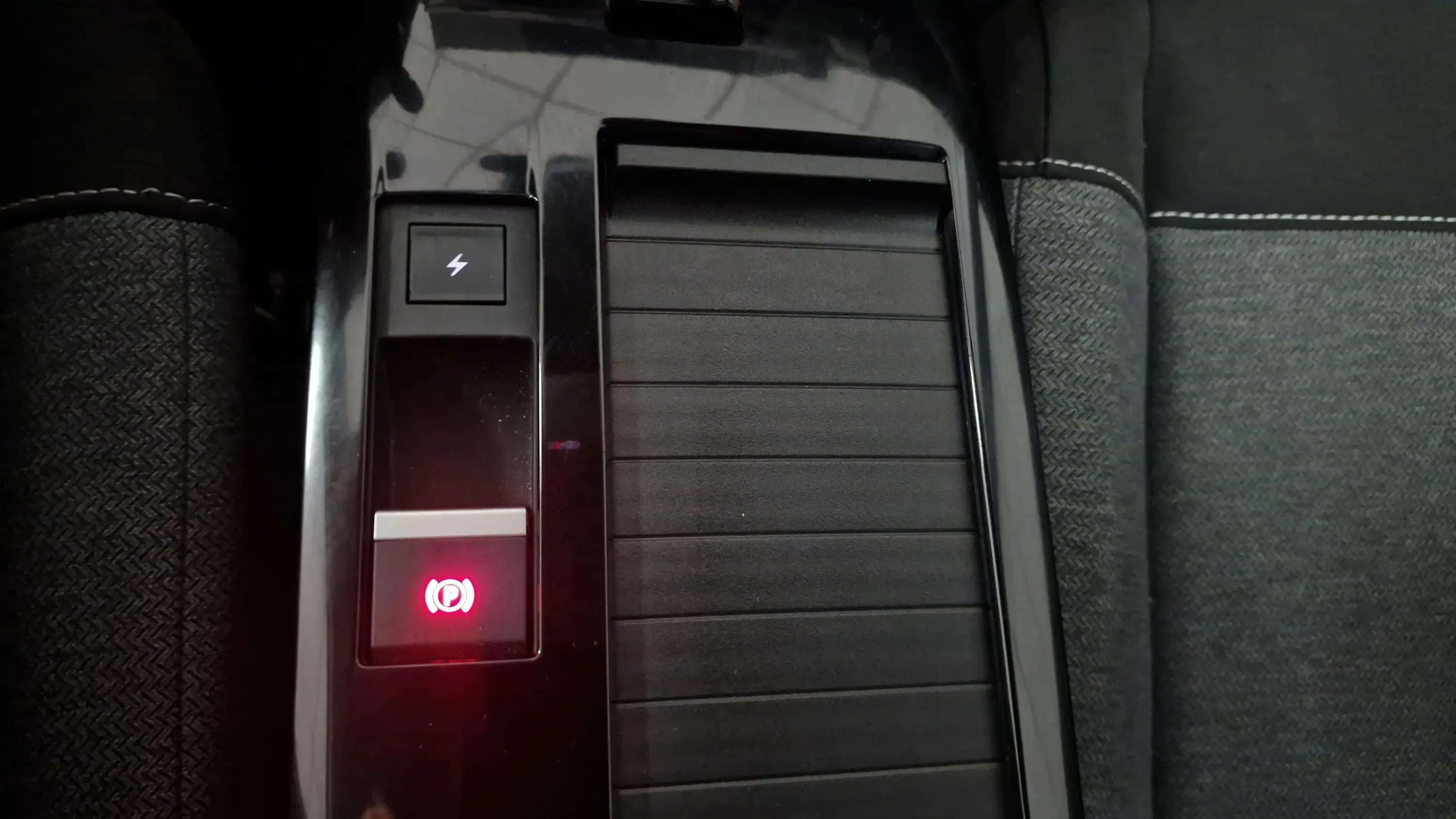 Citroën C4 X ë-C4 X eléctrico 50KWh E Series - foto 21