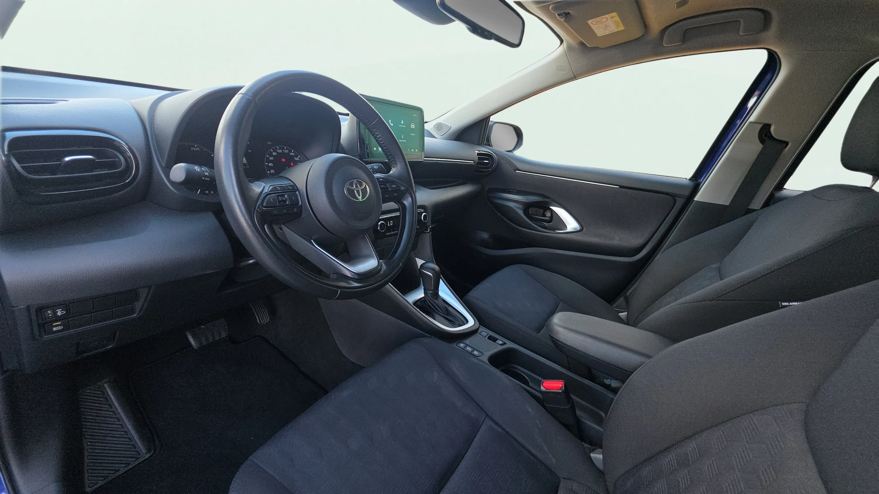 Toyota Yaris 1.5 120H Active Plus - foto 10