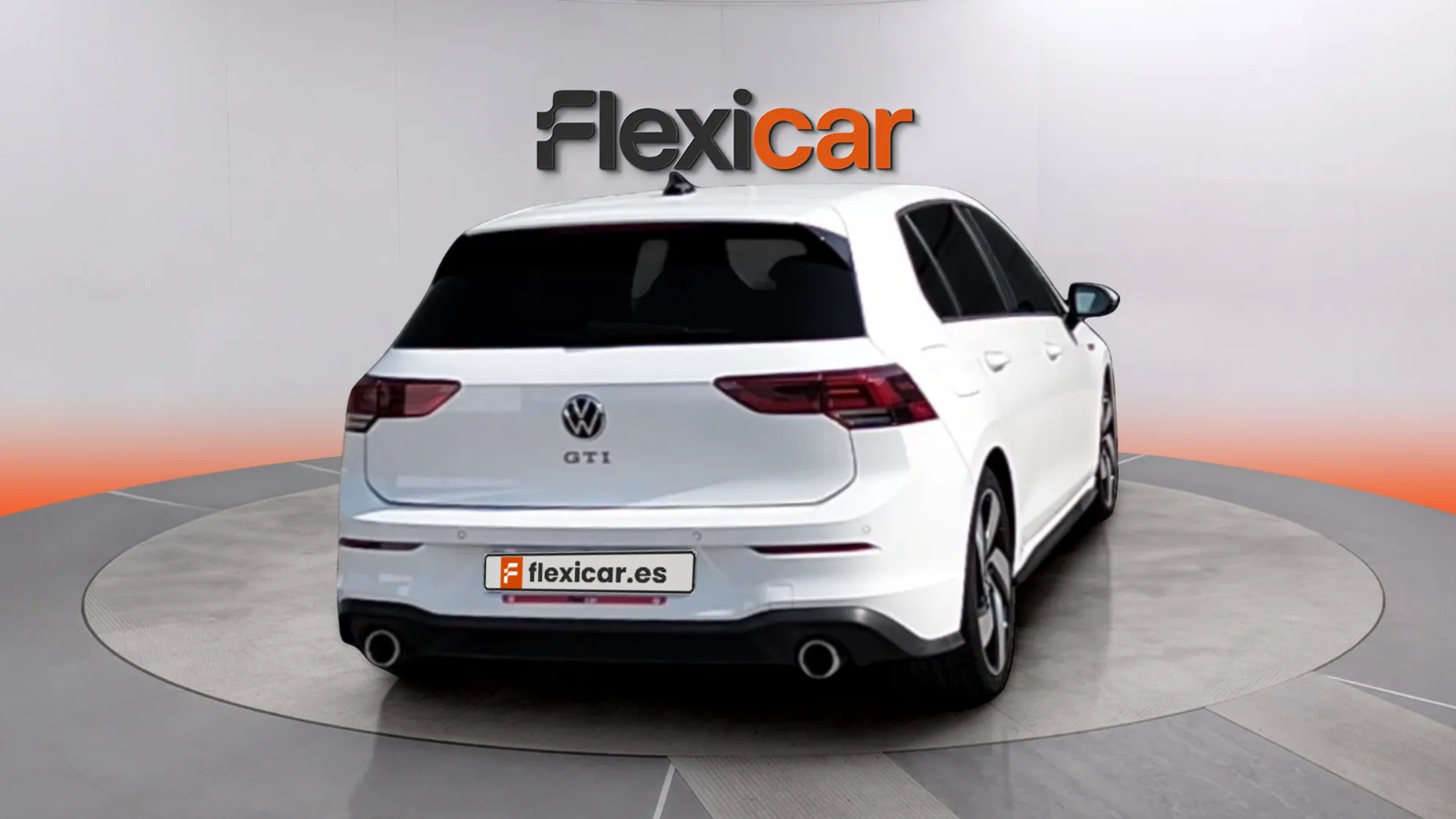 Volkswagen Golf GTI 2.0 TSI DSG - foto 6