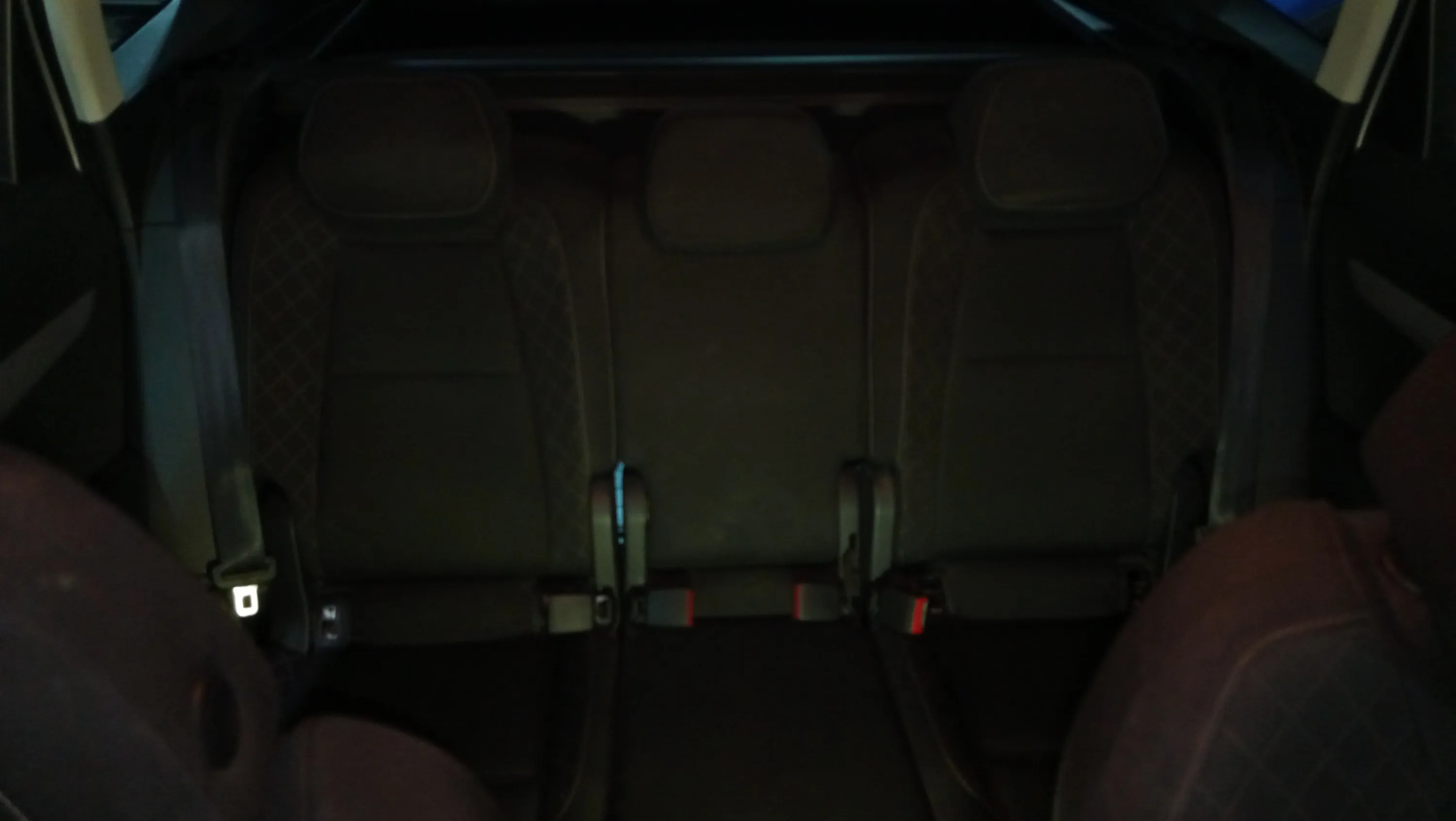 Škoda Karoq 1.0 TSI Ambition - foto 16