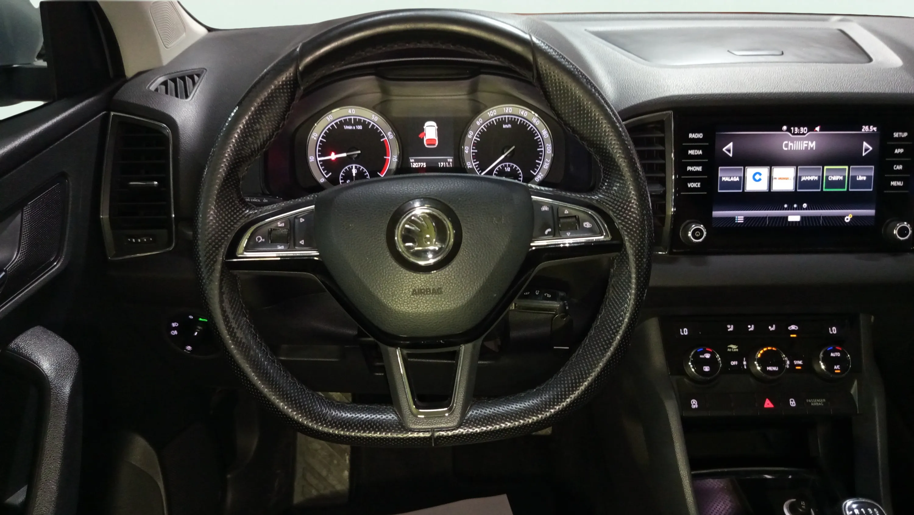 Škoda Karoq 1.0 TSI Ambition - foto 11