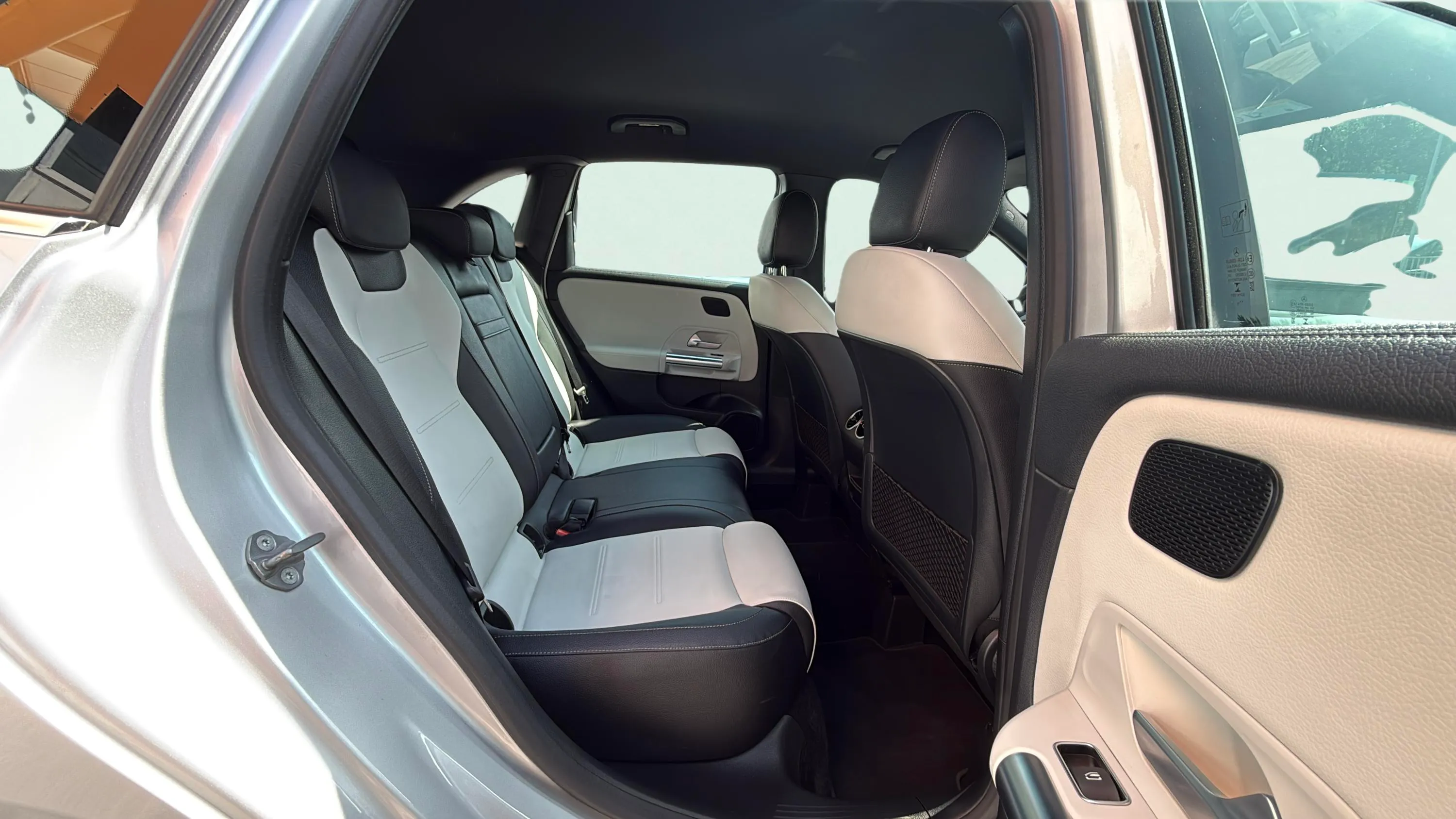 Mercedes-Benz Clase B B 200 d - foto 19