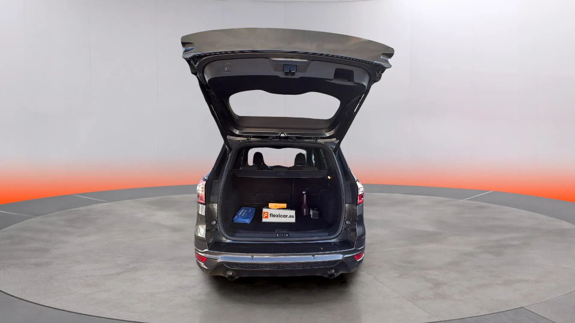 Ford Kuga 2.0 TDCi 4x2 ST-Line - foto 24
