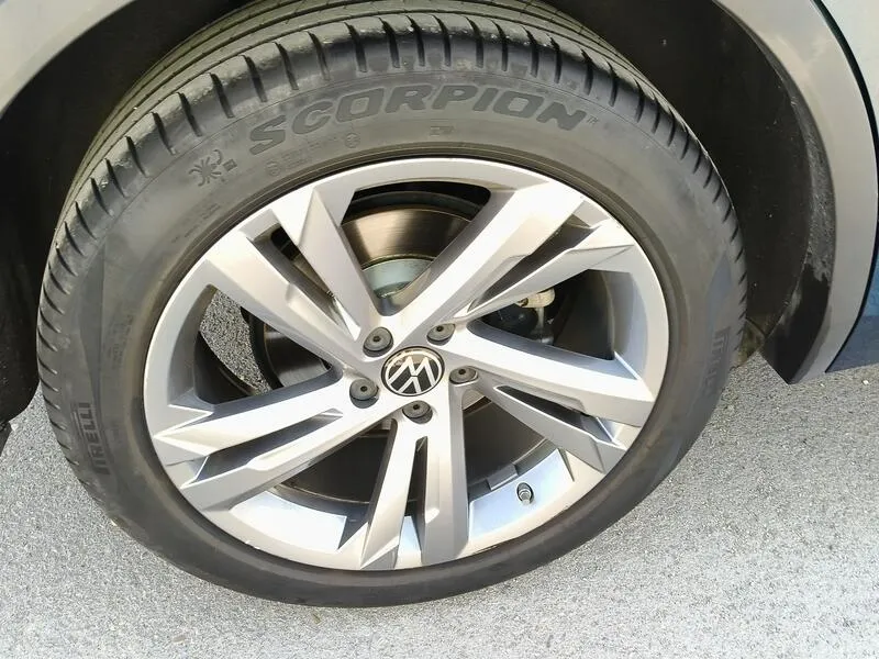 Volkswagen Tiguan R-Line 2.0 TDI - foto 42