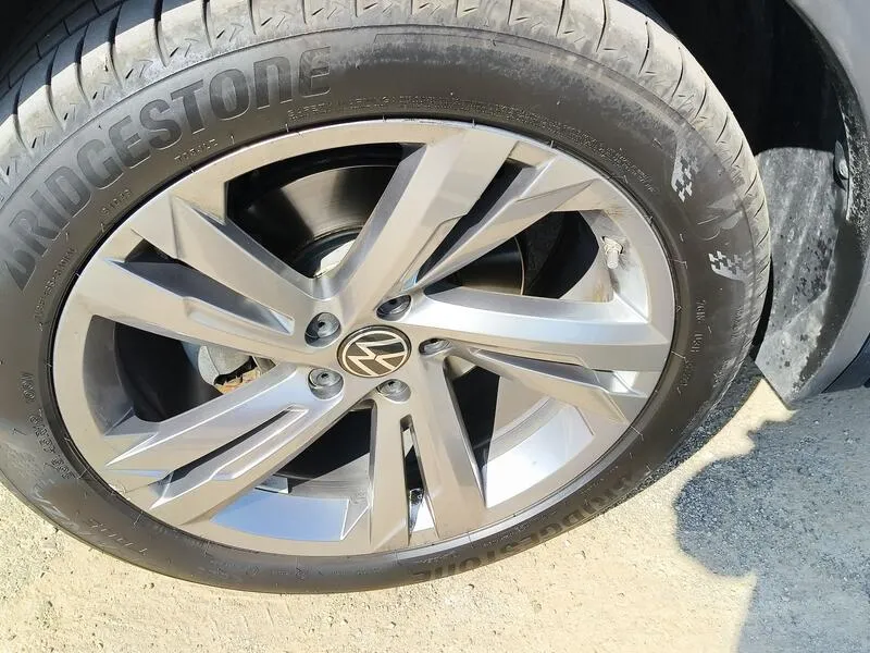 Volkswagen Tiguan R-Line 2.0 TDI - foto 47