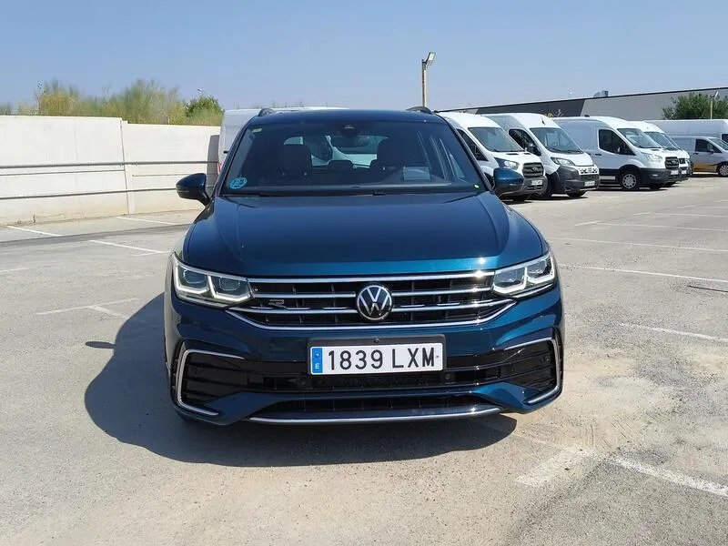Volkswagen Tiguan R-Line 2.0 TDI - foto 9