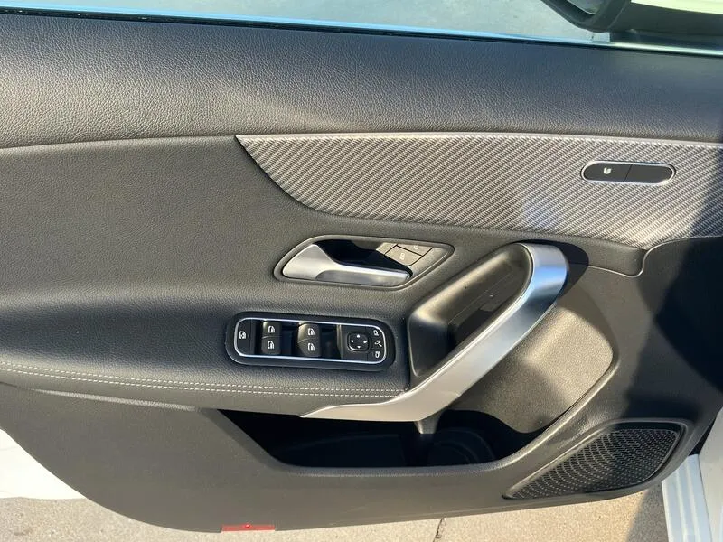 Mercedes-Benz Clase A A180 - foto 11
