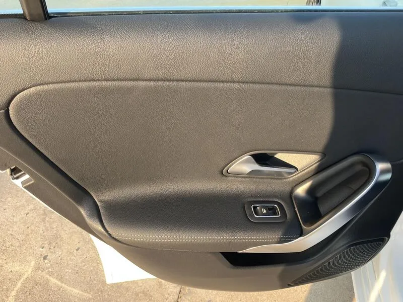 Mercedes-Benz Clase A A180 - foto 34