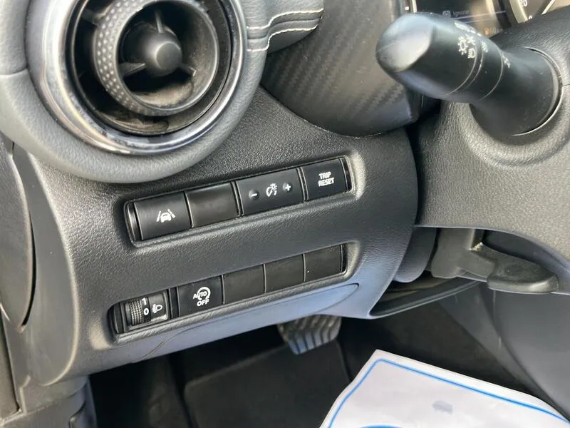 Nissan Juke DIG-T N-Connecta - foto 38