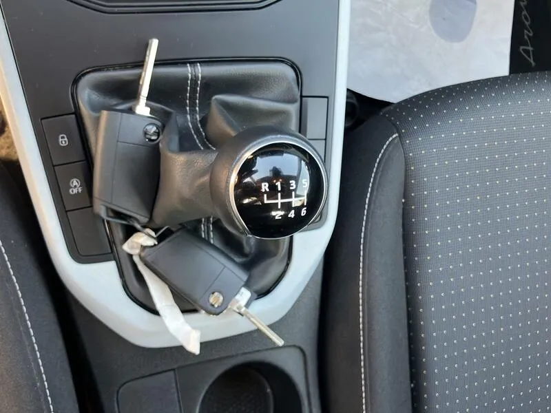 SEAT Arona 1.0 TSI Style XL - foto 16