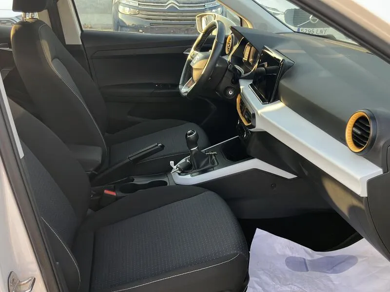 SEAT Arona 1.0 TSI Style XL - foto 27