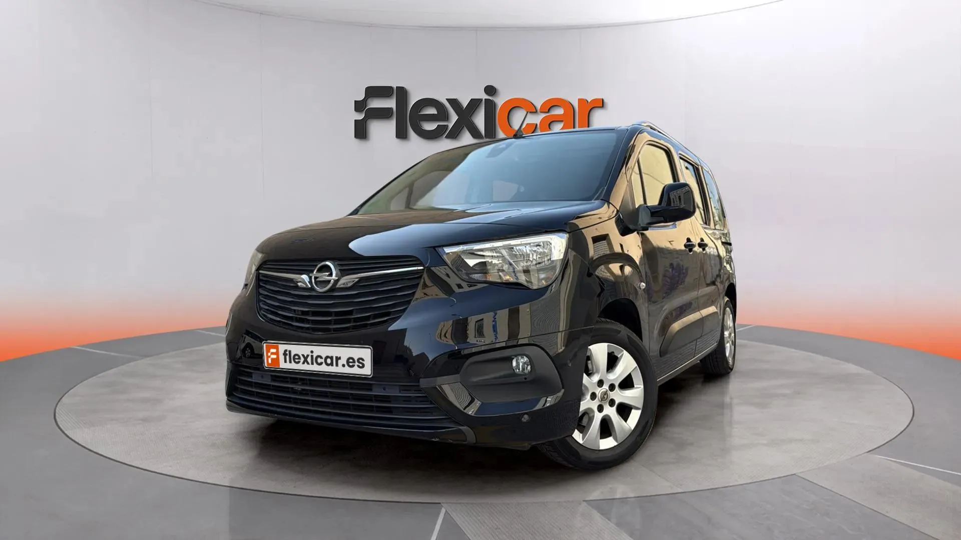 Opel Combo 1.2 T Selective L - foto 8