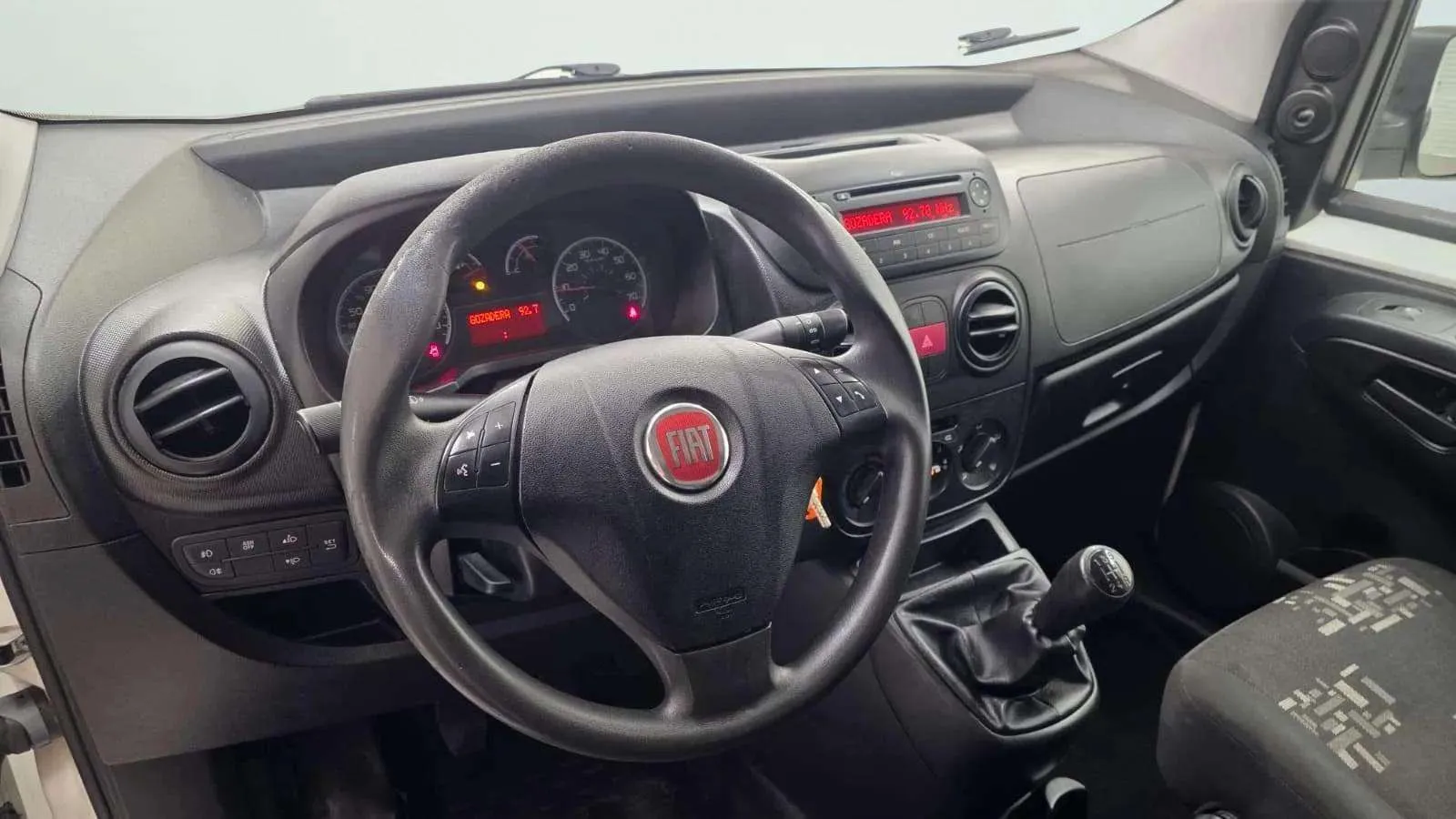 Fiat Fiorino Cargo Adventure 1.3 Mjet E5+ - foto 14