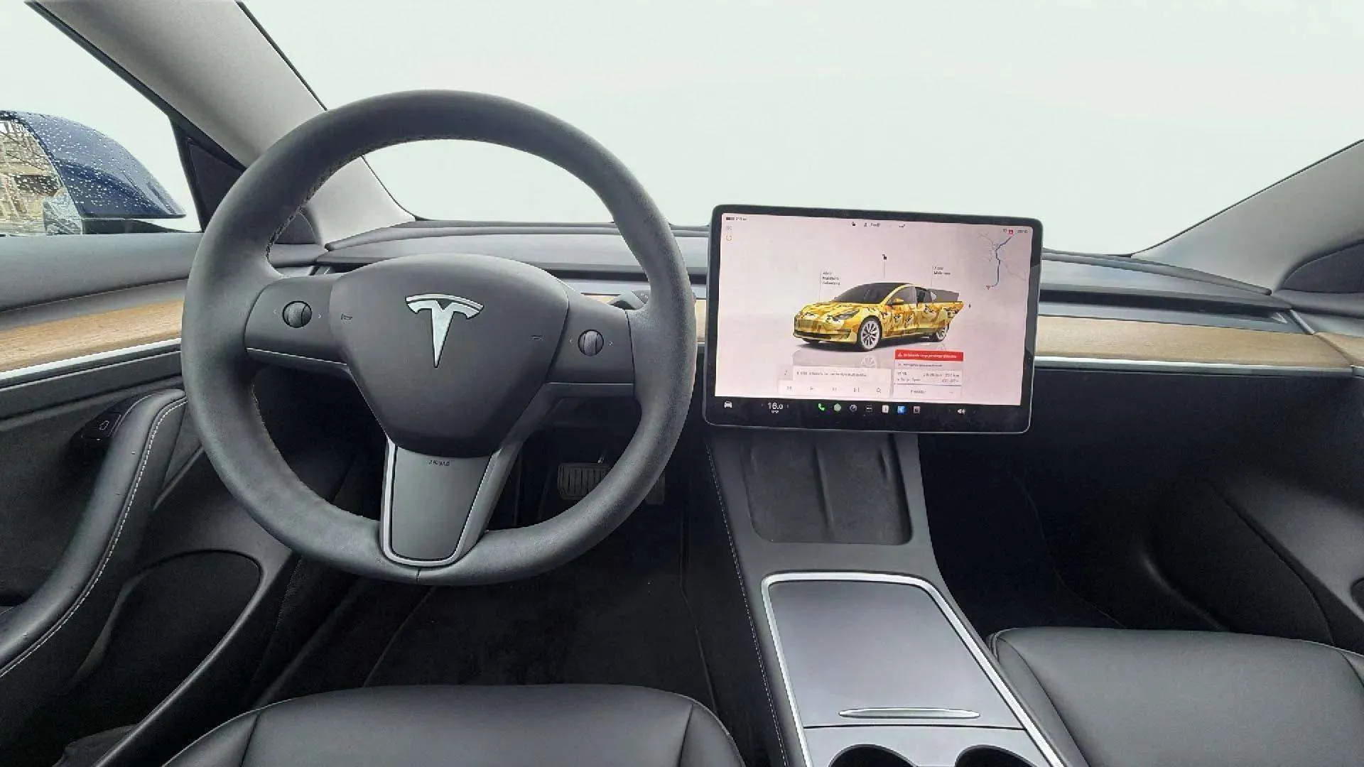 Tesla Model 3 RWD - foto 12