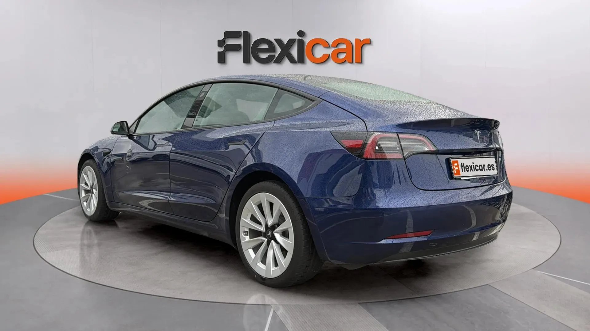 Tesla Model 3 RWD - foto 5