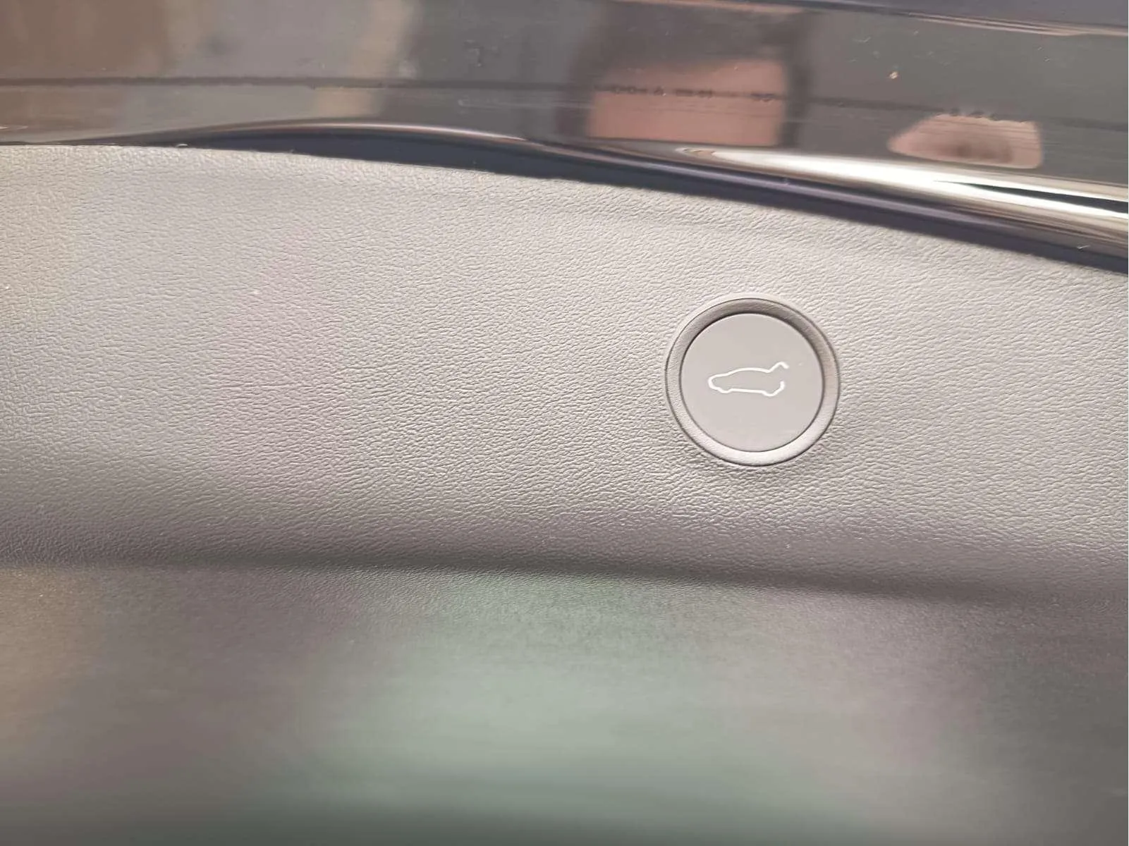Tesla Model 3 RWD - foto 20