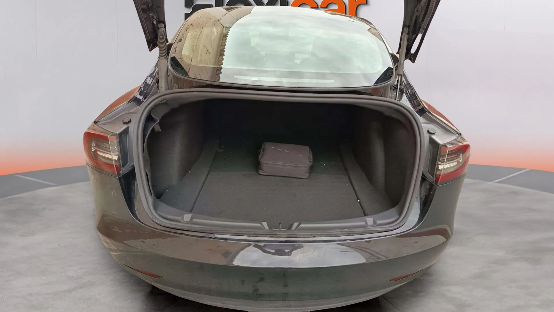 Tesla Model 3 RWD - foto 21