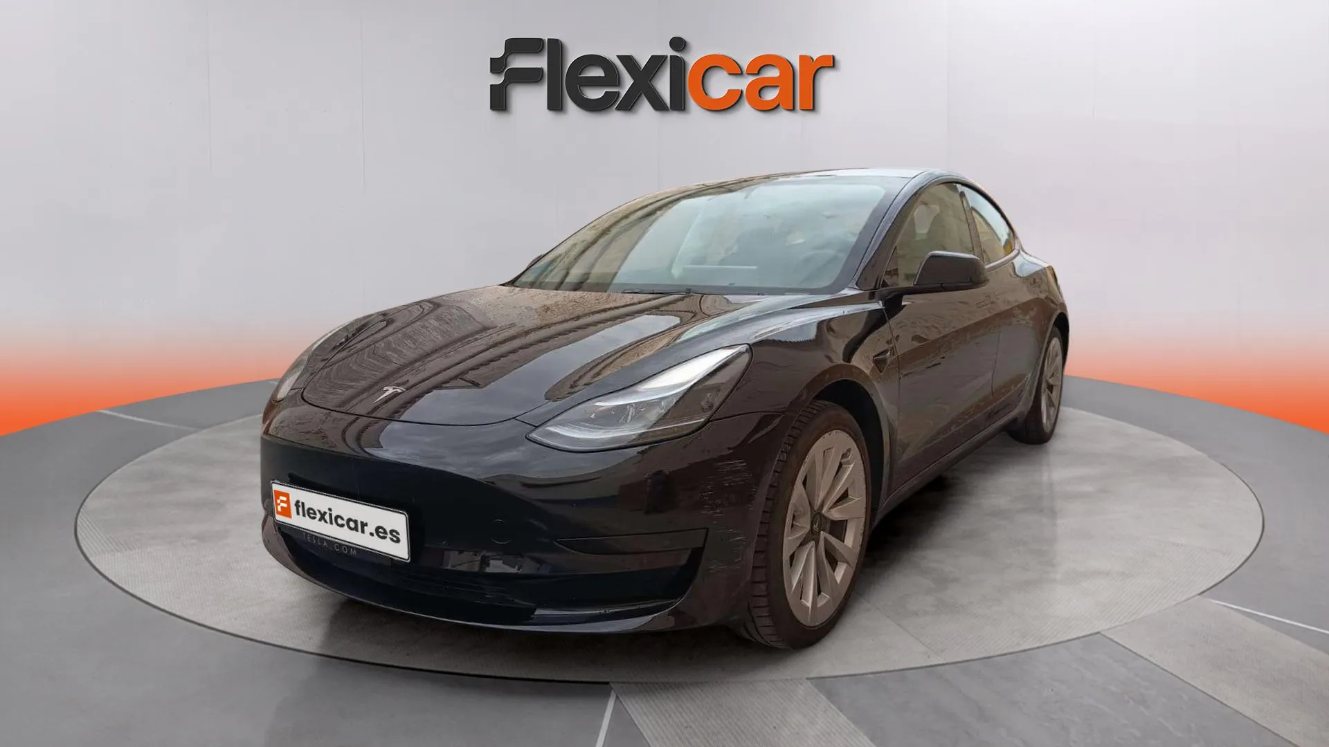 Tesla Model 3 RWD - foto 3