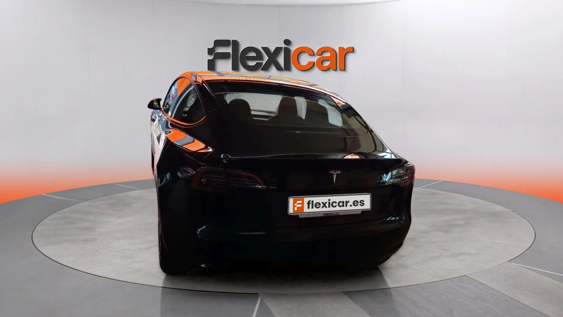 Tesla Model 3 RWD - foto 6