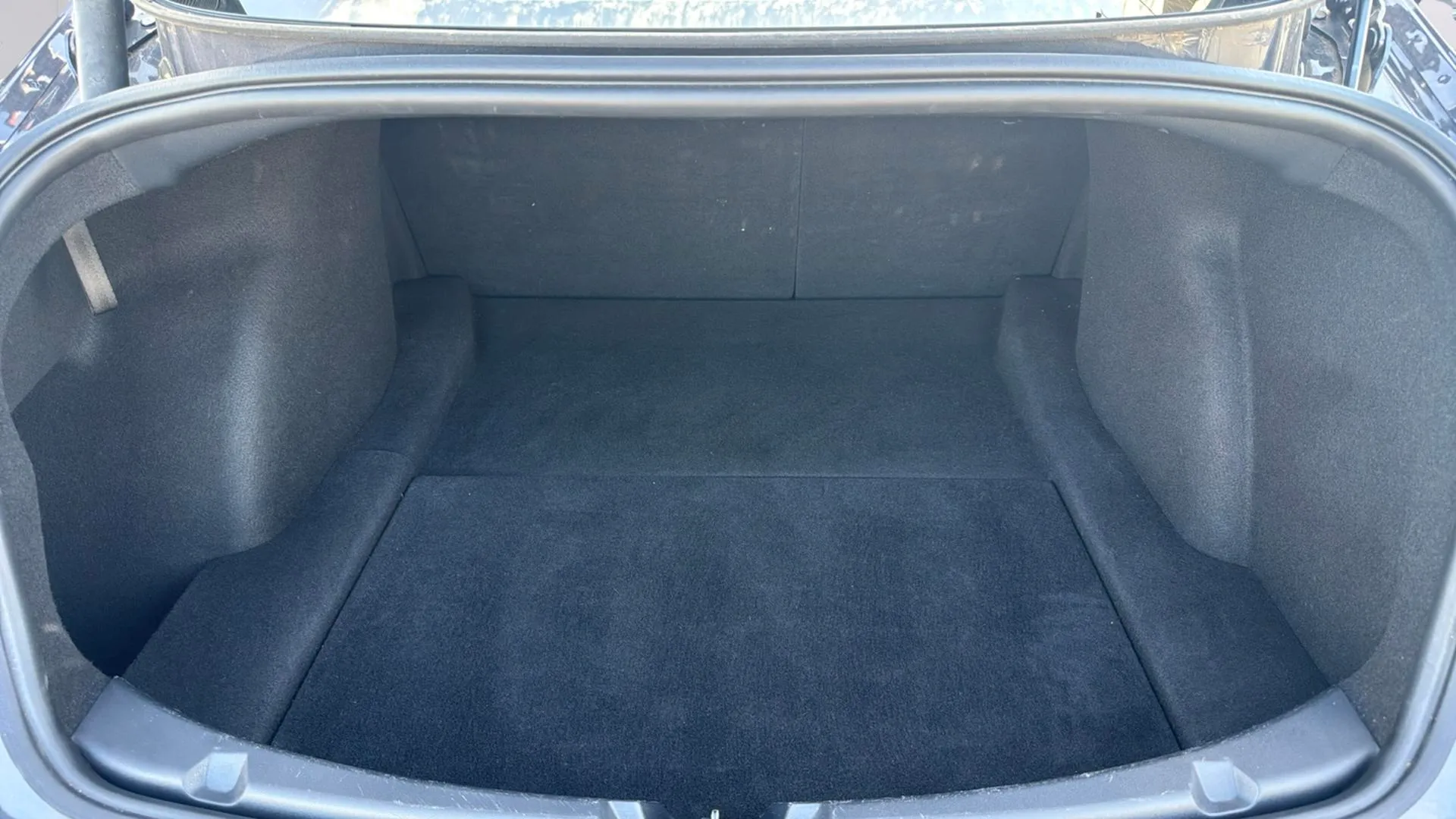 Tesla Model 3 RWD - foto 17