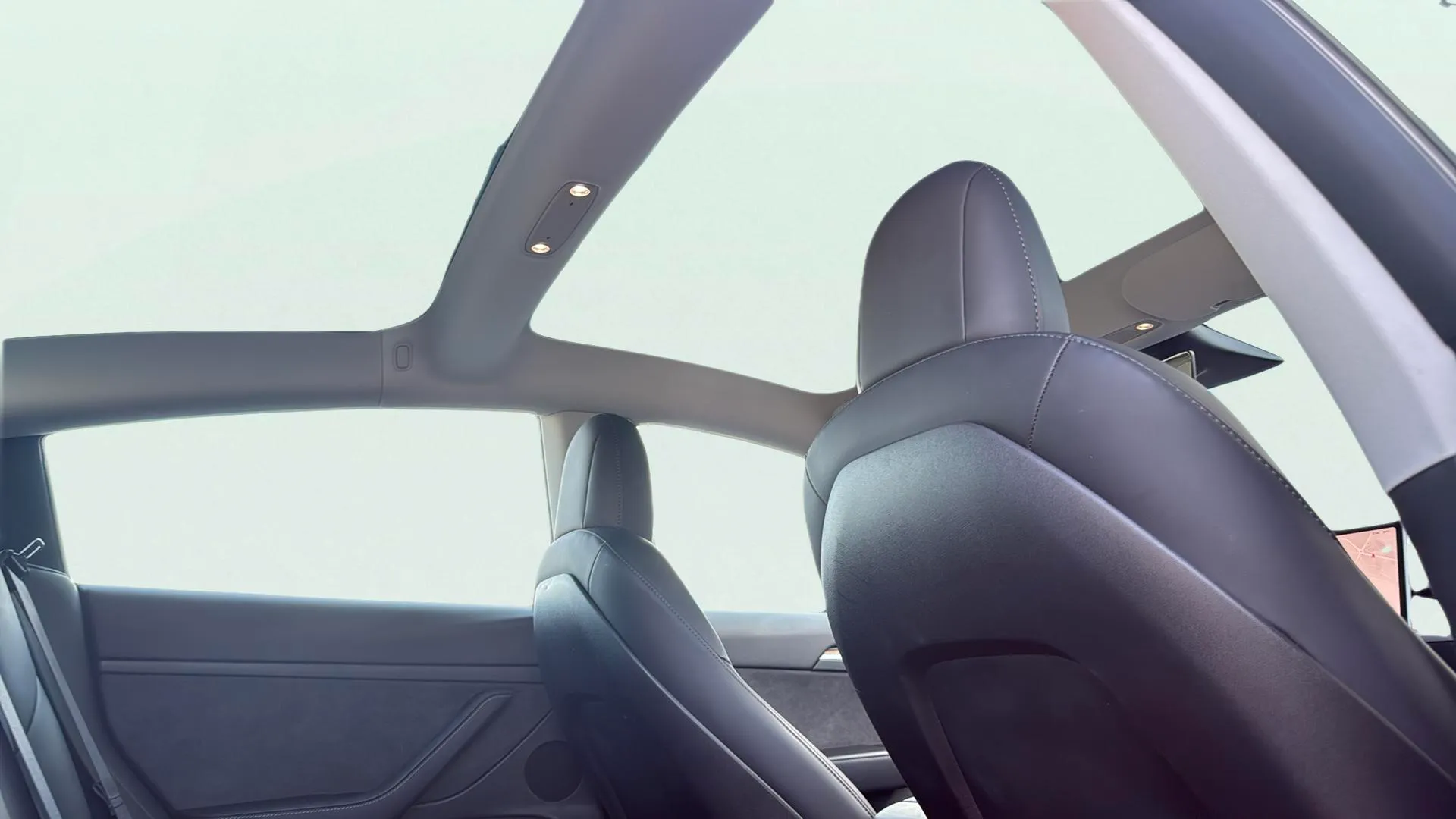 Tesla Model 3 RWD - foto 15