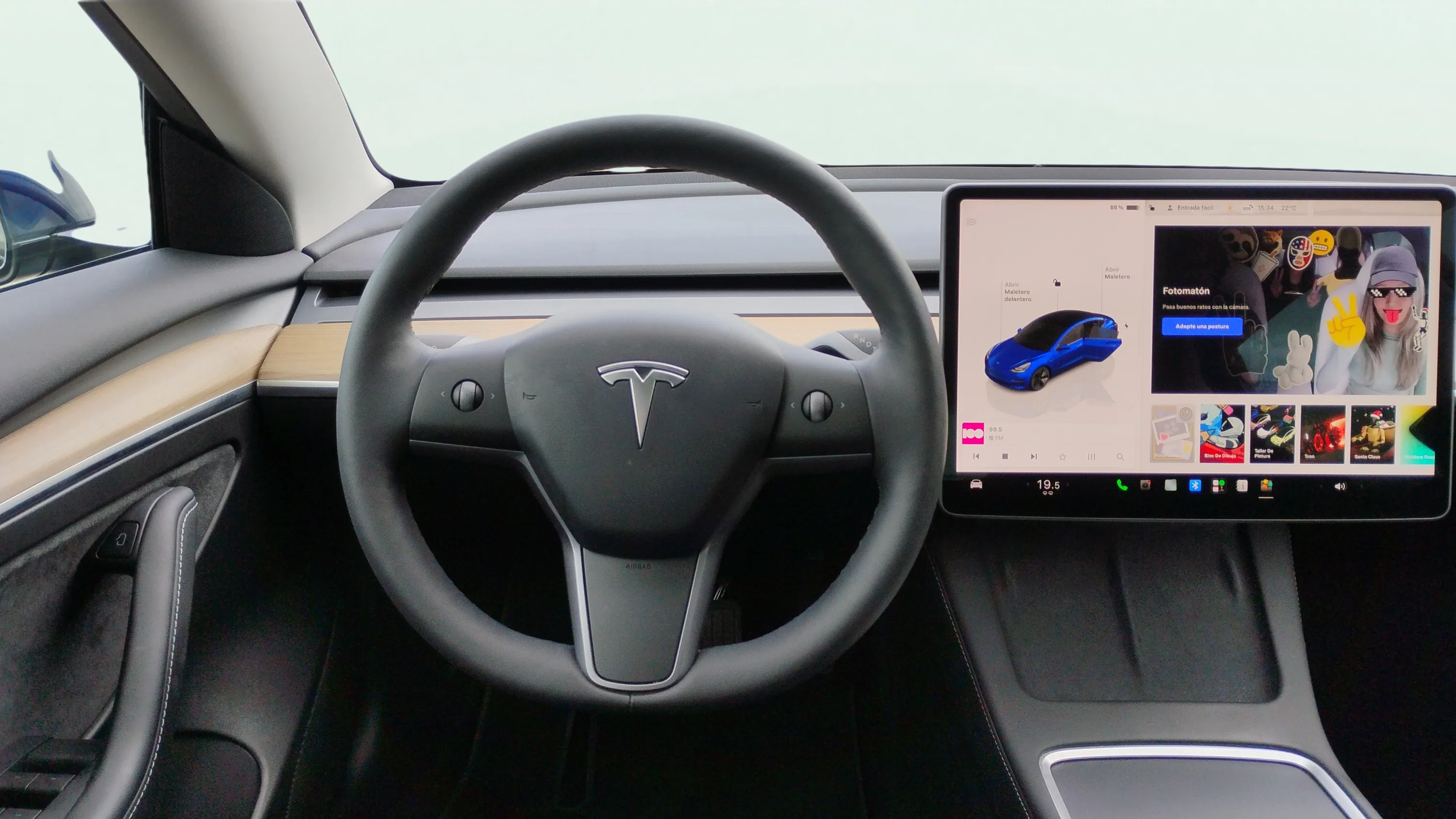 Tesla Model 3 RWD - foto 12