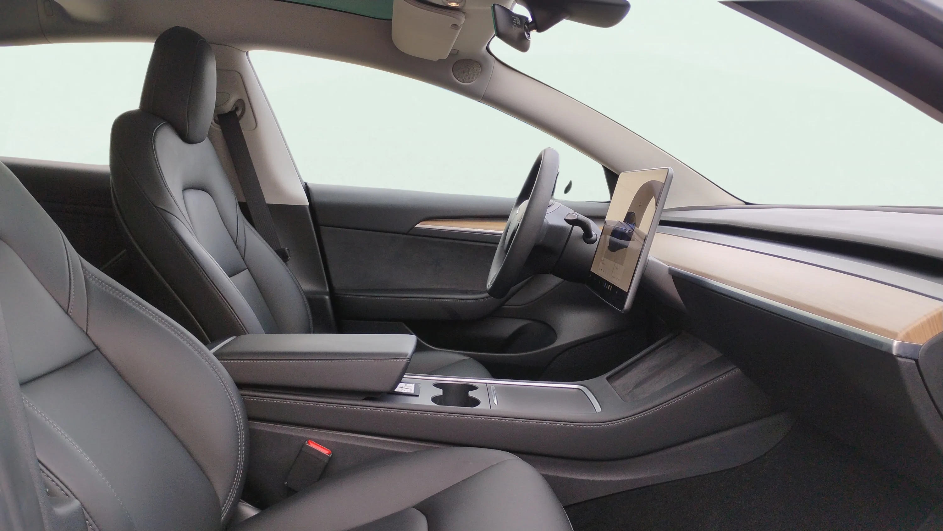 Tesla Model 3 RWD - foto 14