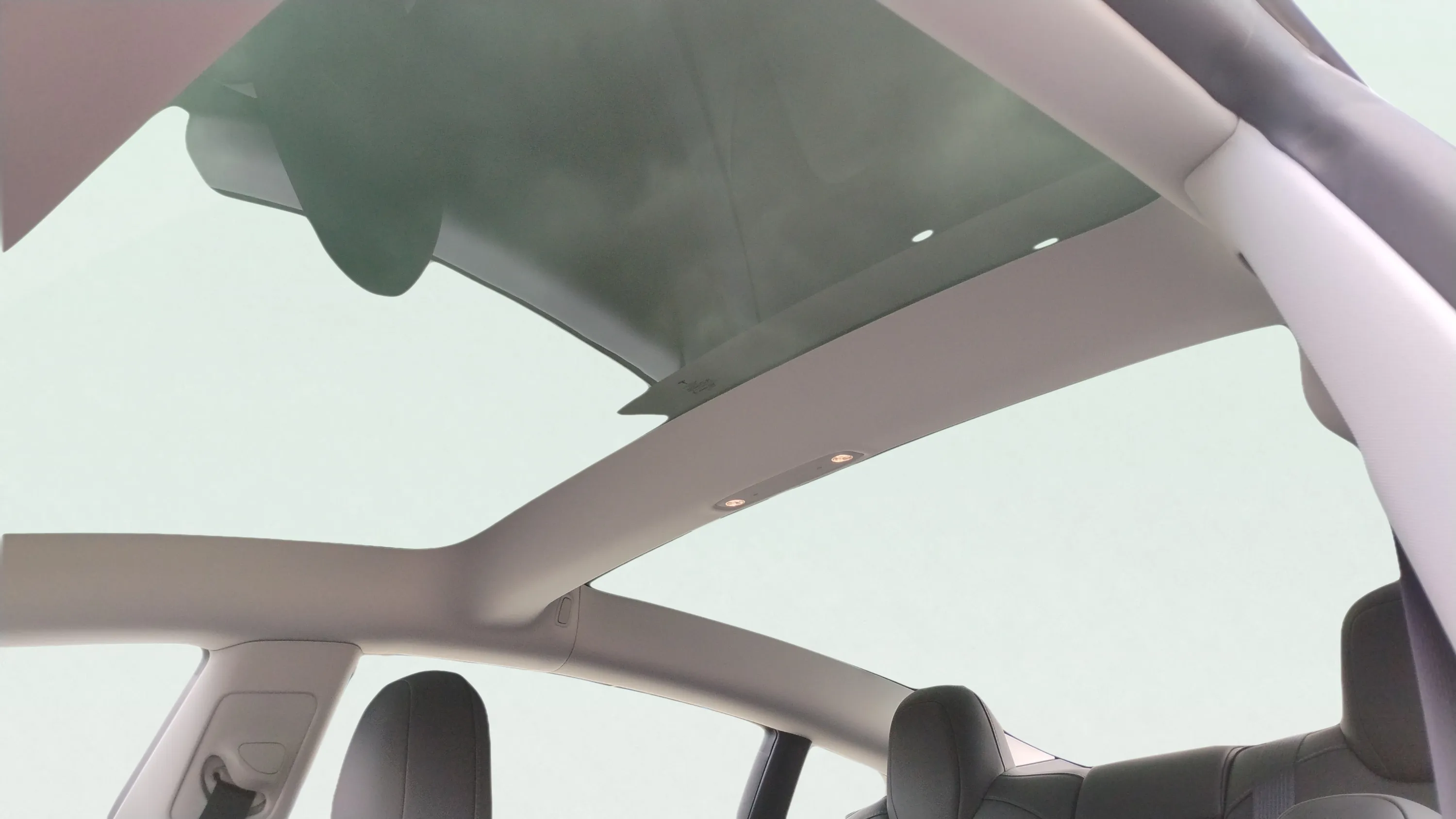 Tesla Model 3 RWD - foto 9