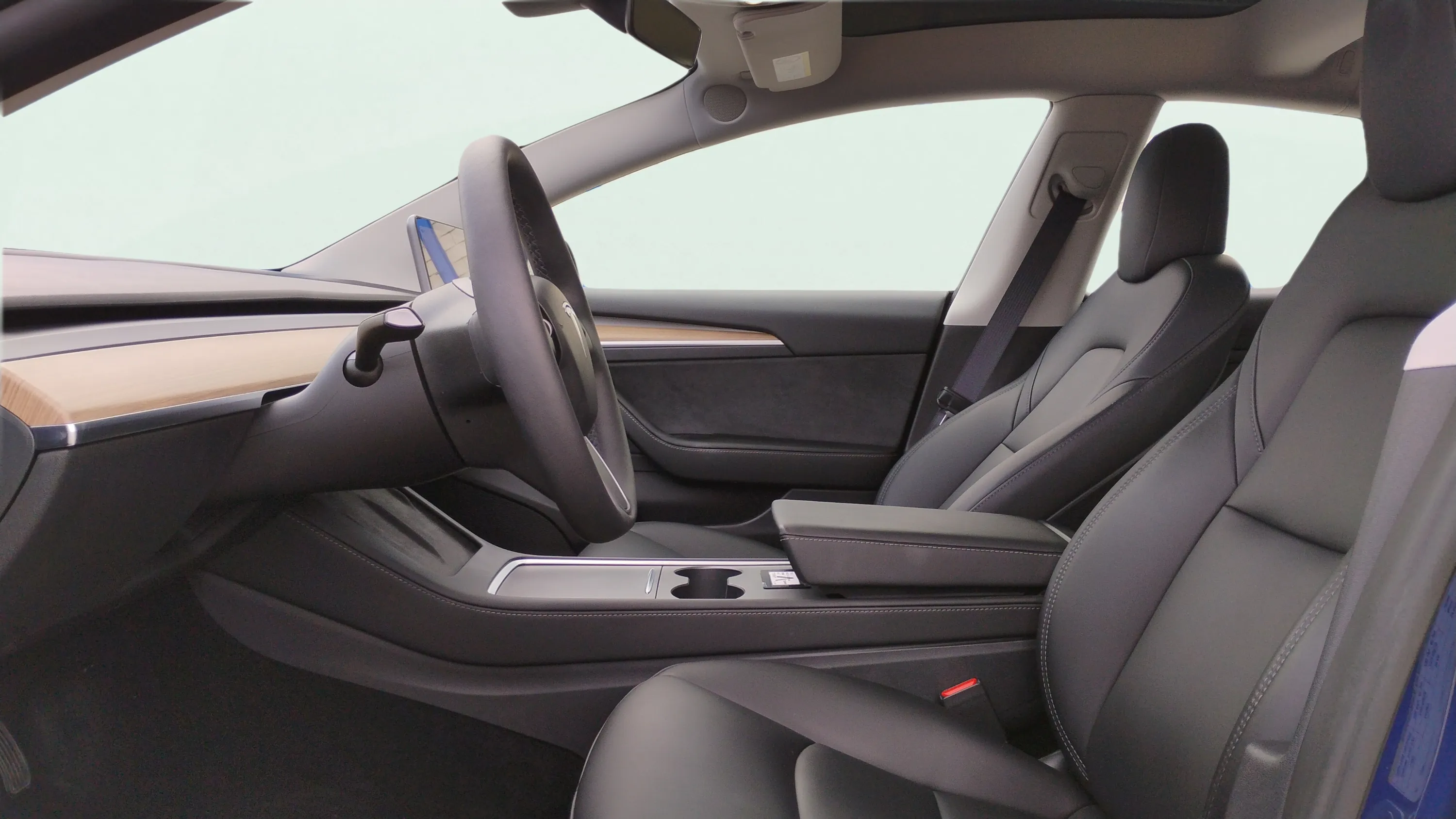 Tesla Model 3 RWD - foto 15