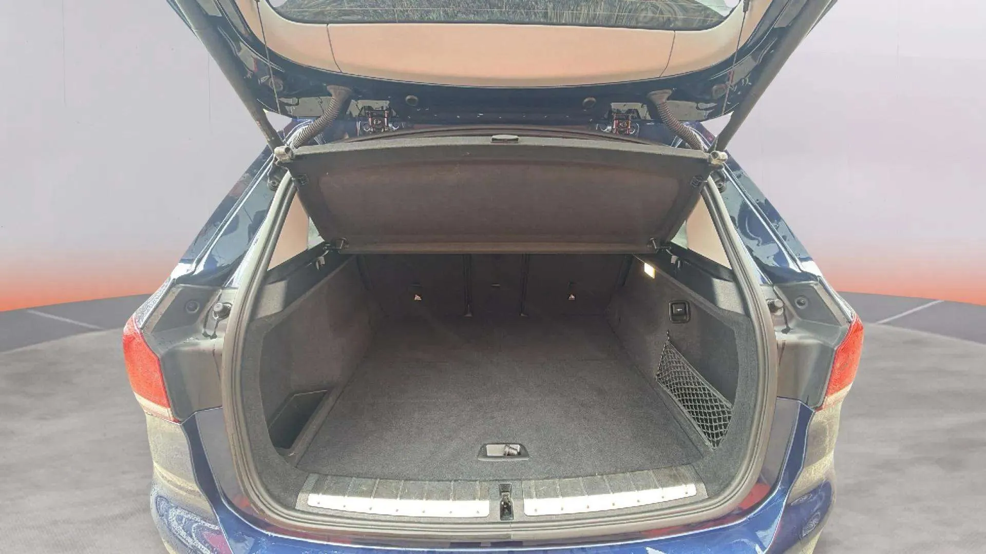 BMW X1 sDrive18d - foto 9