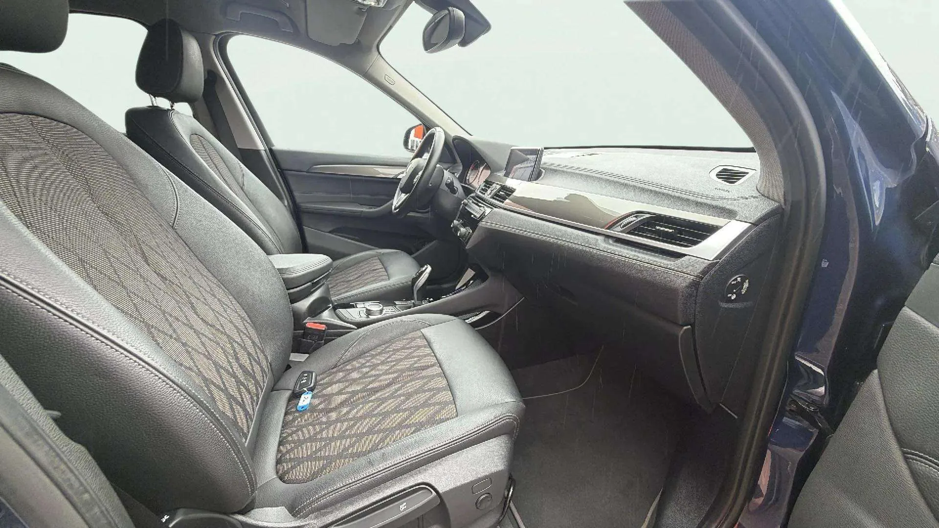 BMW X1 sDrive18d - foto 14