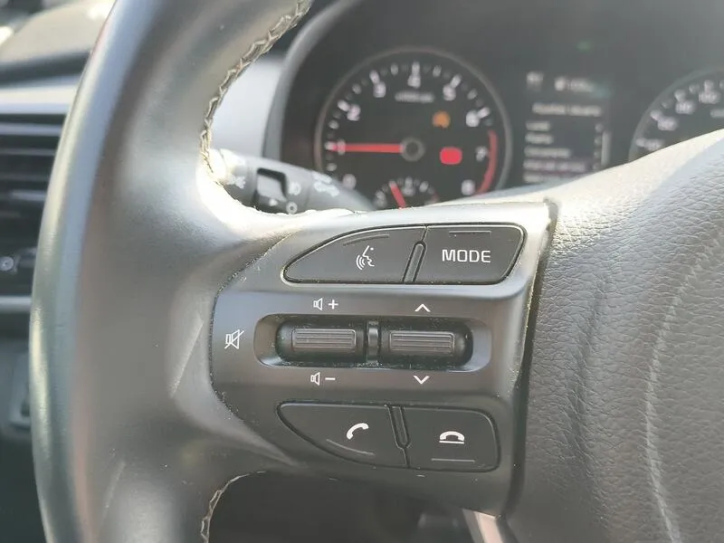 Kia Stonic 1.0 T-GDi iMT Drive - foto 26